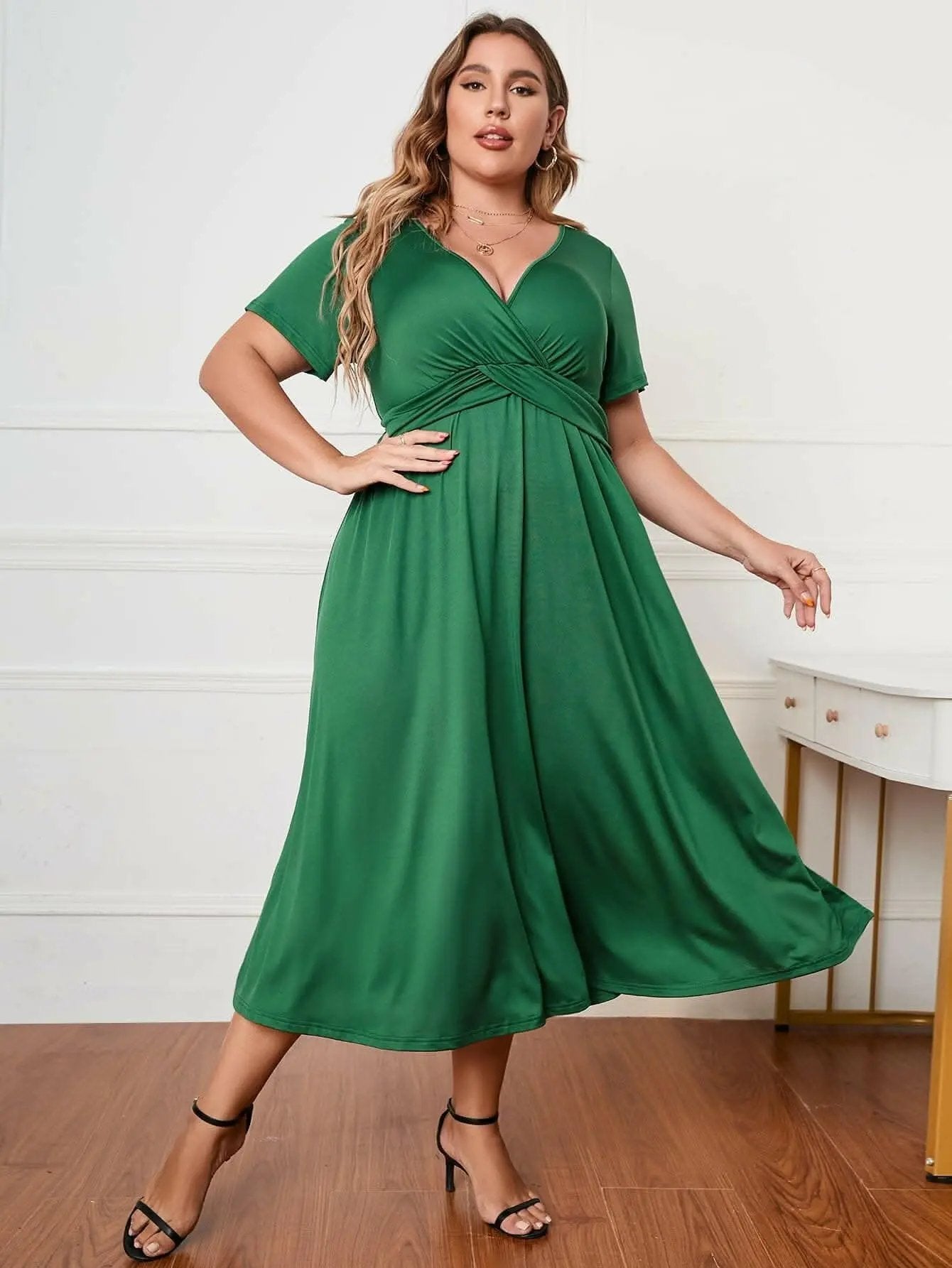 Dresses Trendsi Plus Size Midi Dress Women's Fashionable & Chic Dress