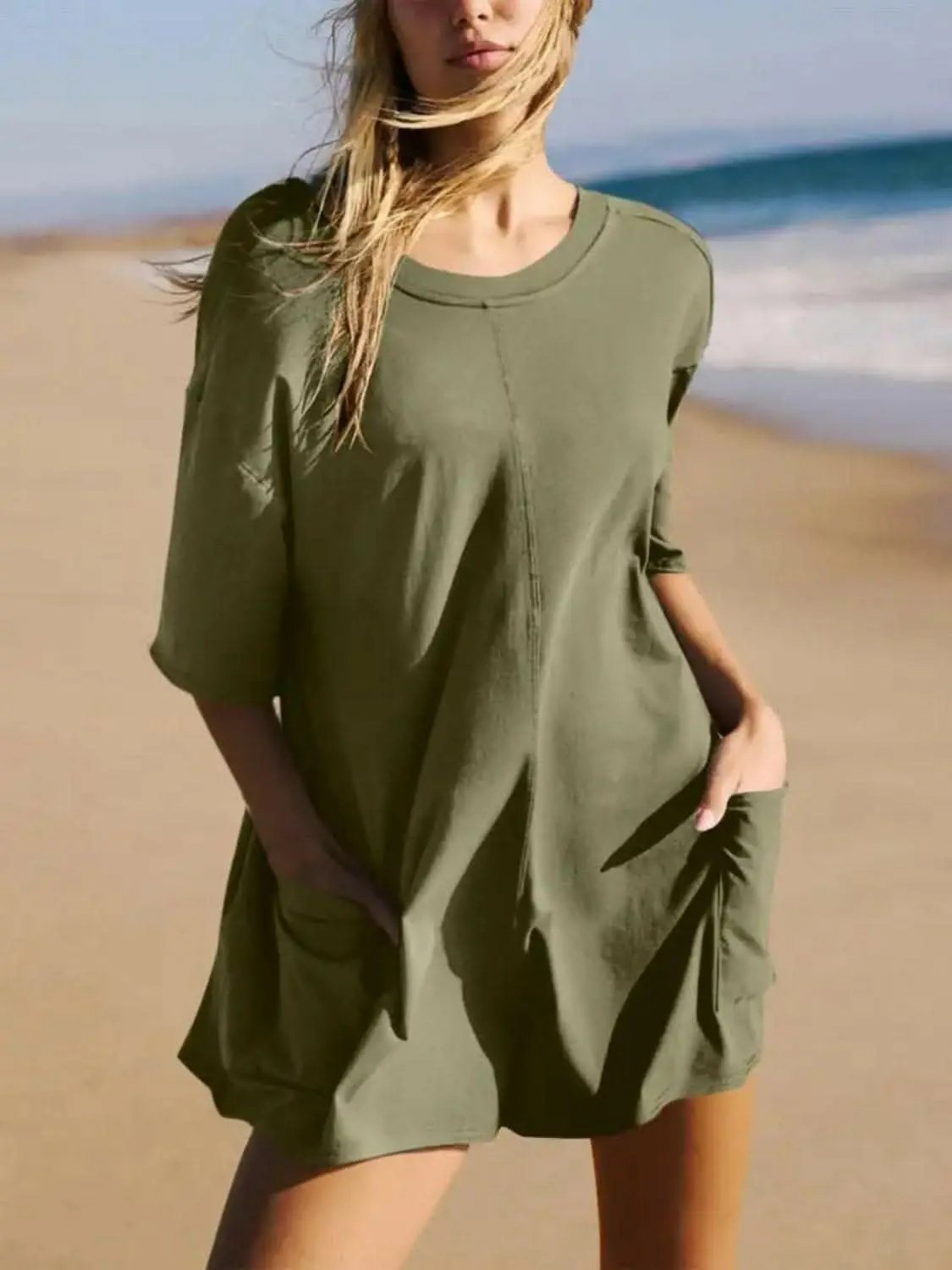 T-Shirts Trendsi just arrived - Chic backless romper with pockets
