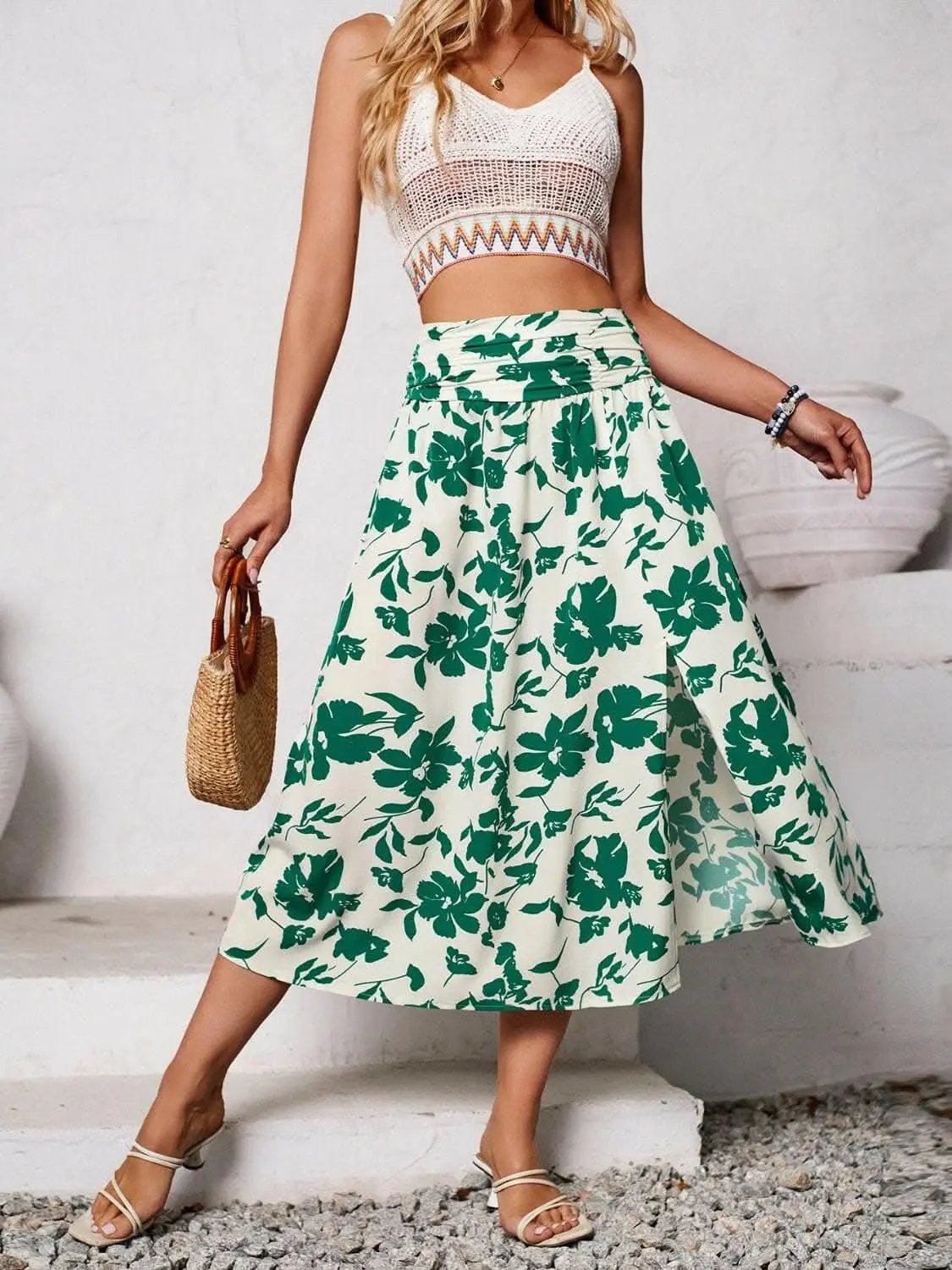 T-Shirts Trendsi Color - Chic knee-length slit skirt