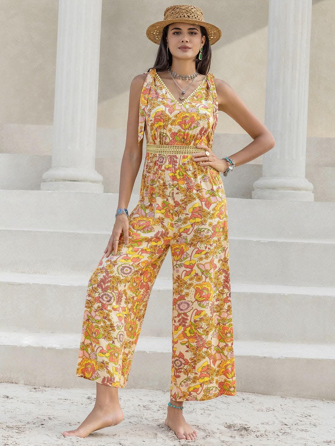 T-Shirts Trendsi just arrived - Chic printed v-neck jumpsuit