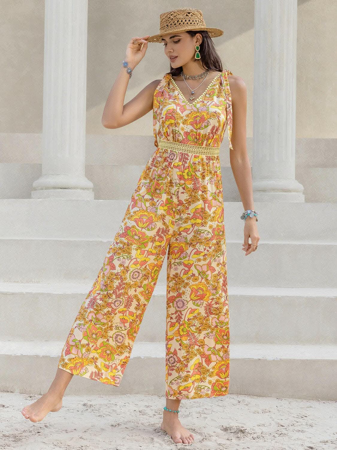 T-Shirts Trendsi just arrived - Chic printed v-neck jumpsuit
