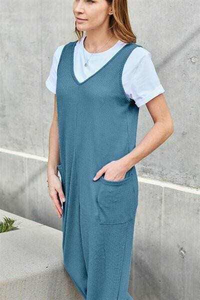 Women's Jumpsuit Trendsi Women's Sleeveless Jumpsuit with Pockets - Chic