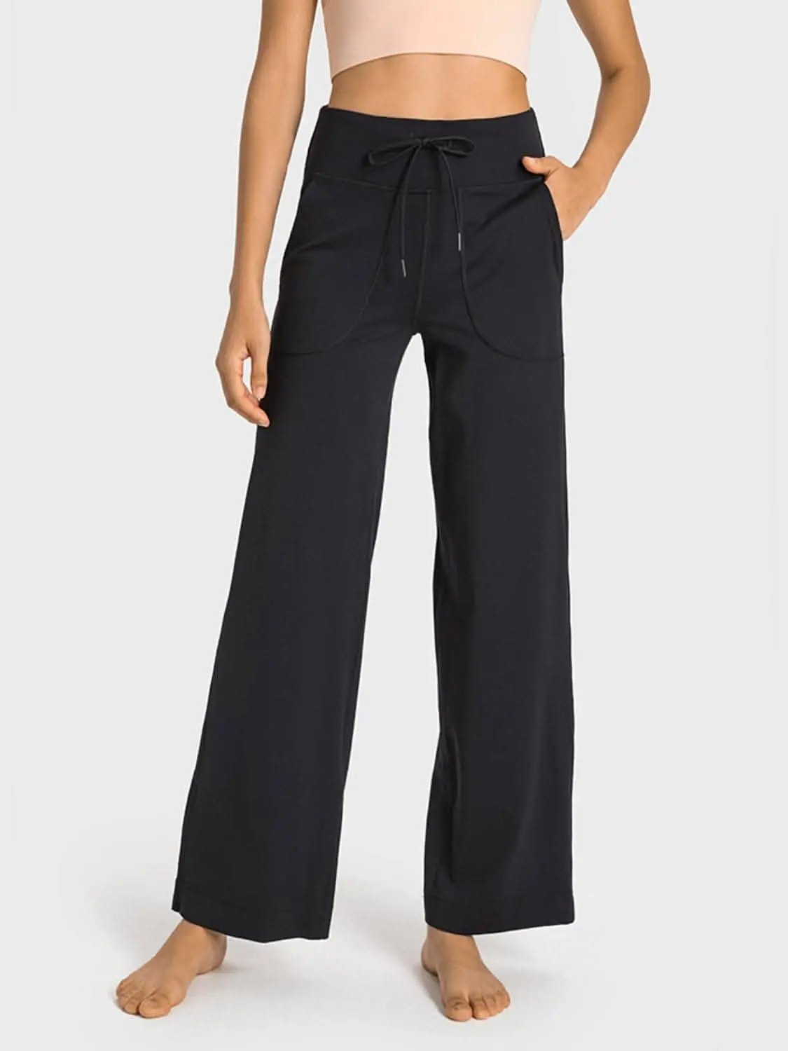 Trendsi Comfort-fit wide leg pants with pockets