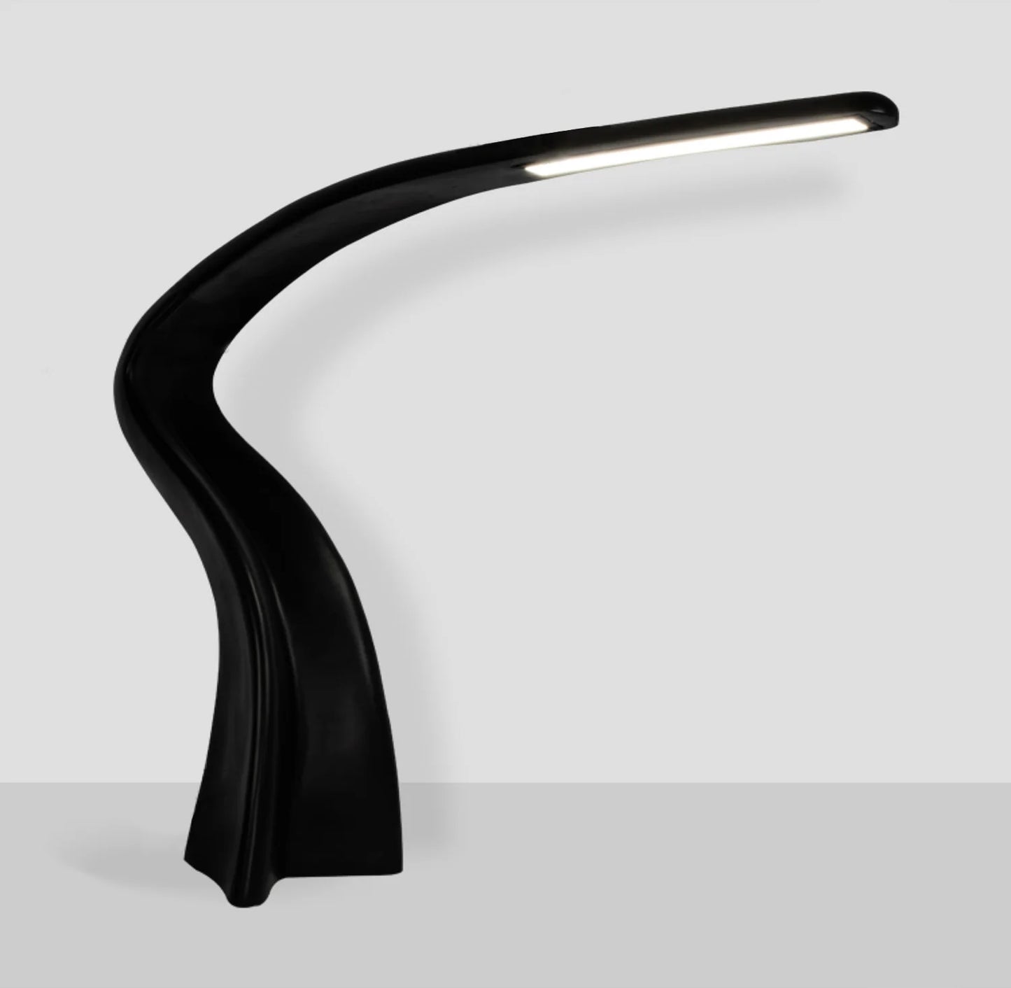 Lámpara de pie Curve Art