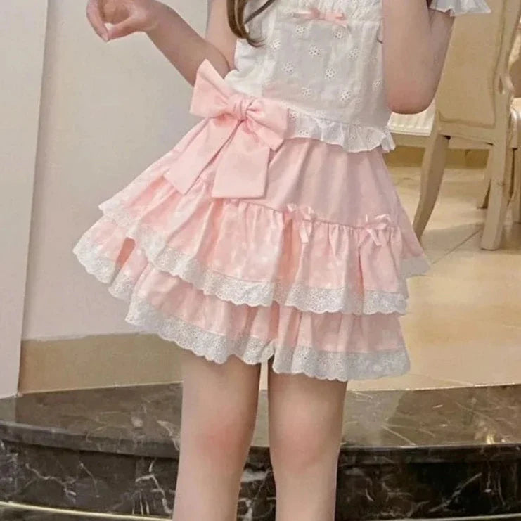 Falda con volantes rosa de lunares