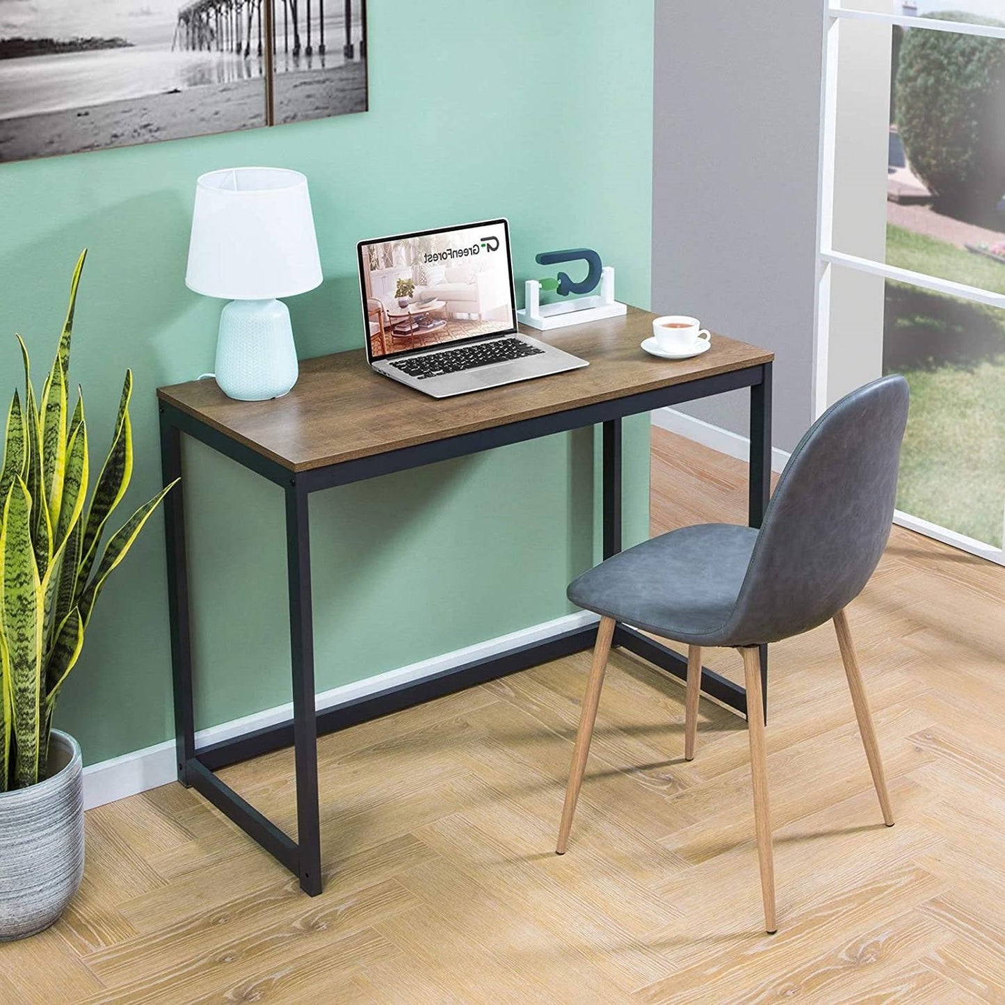 Escritorio para portátil pequeño, moderno, para oficina en casa, con estructura metálica y superficie de madera marrón