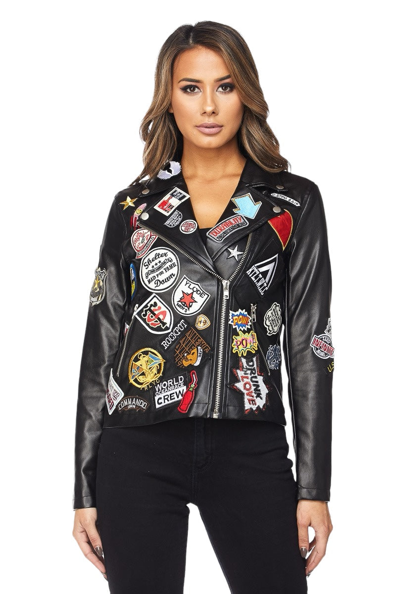 Chaqueta de motociclista con parches
