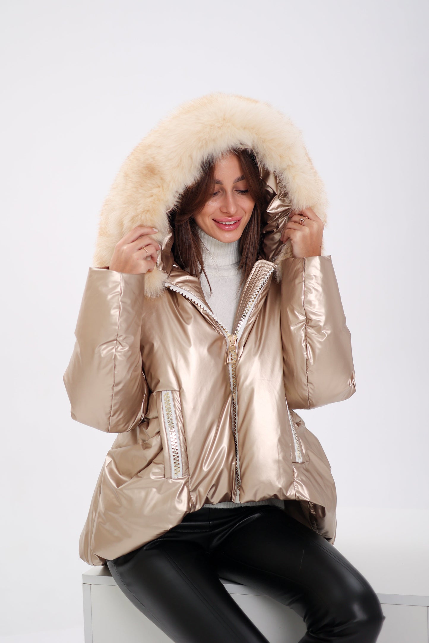 Chaqueta de plumas de zorro polar auténtico
