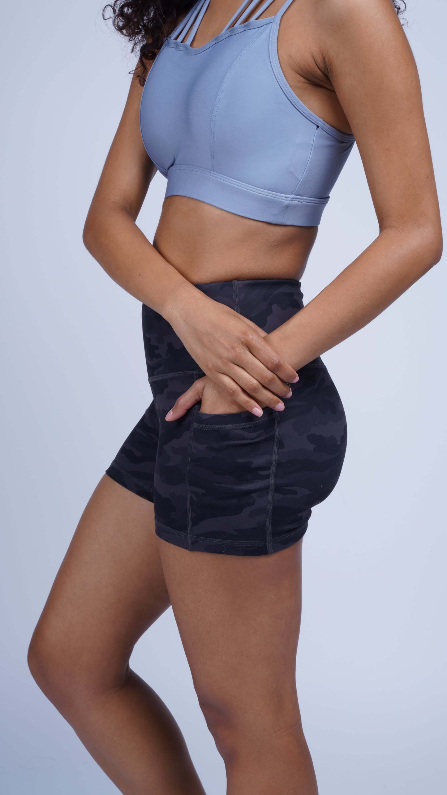 Three Pocket Basic Short