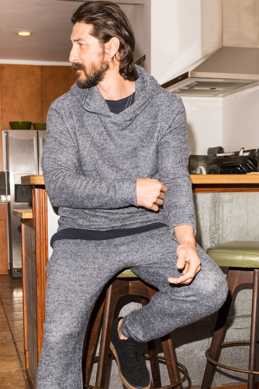 Sudadera con capucha de punto suave jaspeado para hombre
