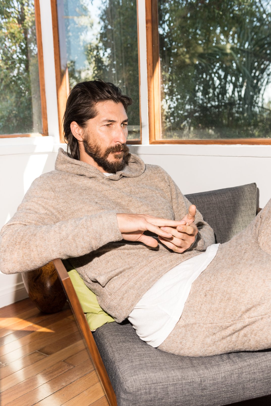 Sudadera con capucha de punto suave jaspeado para hombre