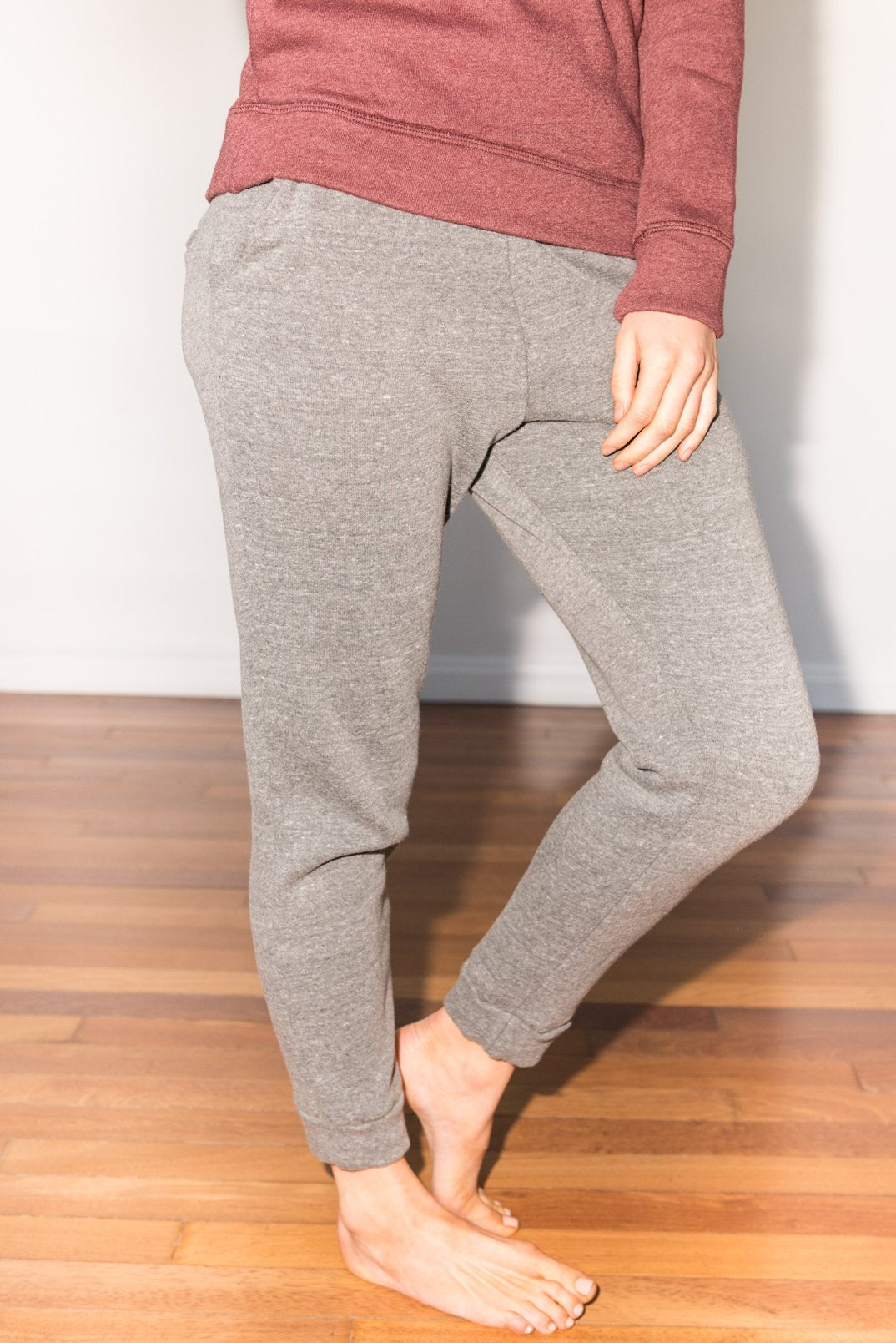 Pantalón de chándal de mujer con cremallera trasera