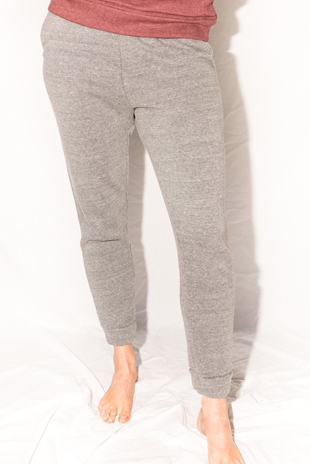 Pantalón de chándal de mujer con cremallera trasera
