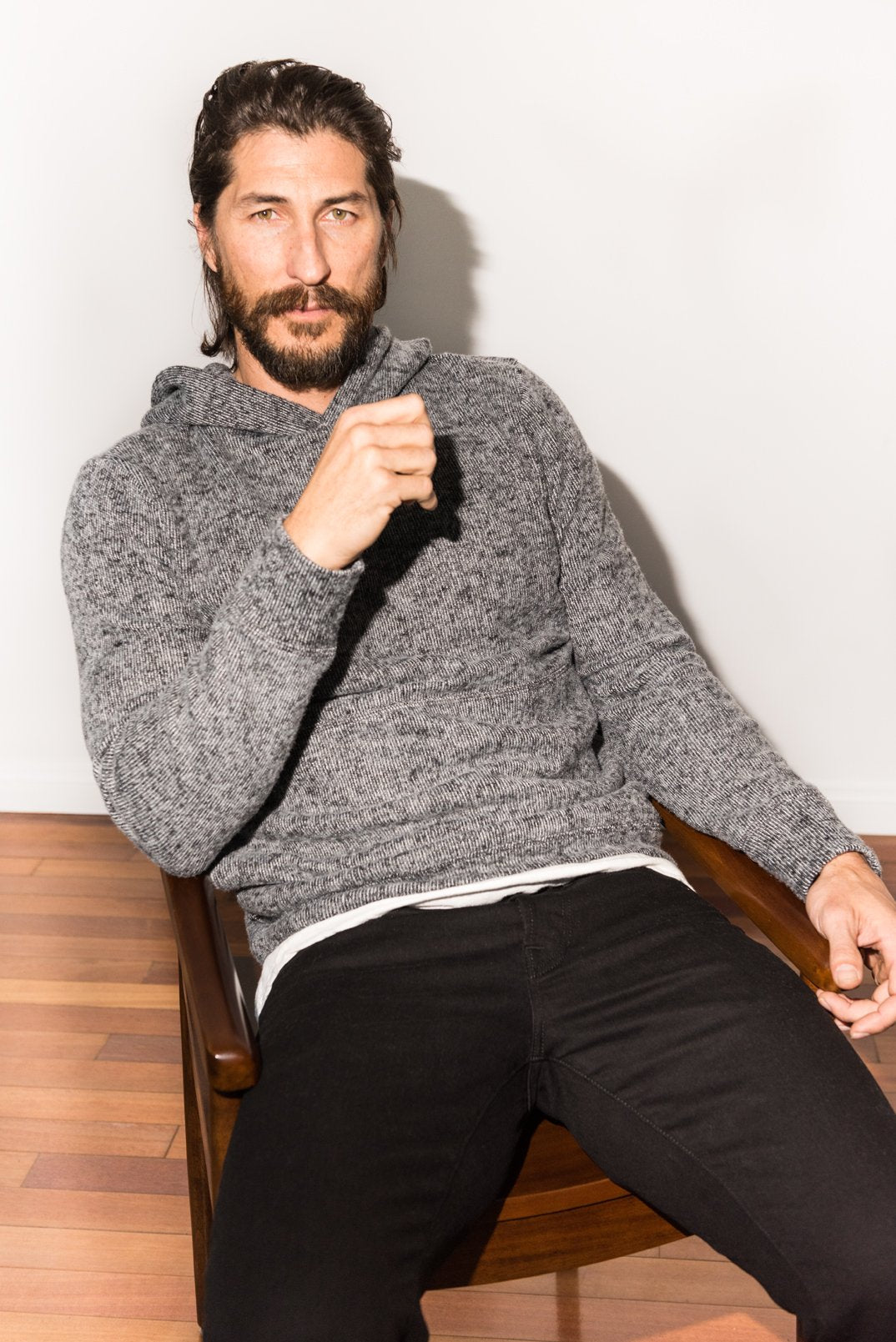 Sudadera con capucha de punto suave jaspeado para hombre