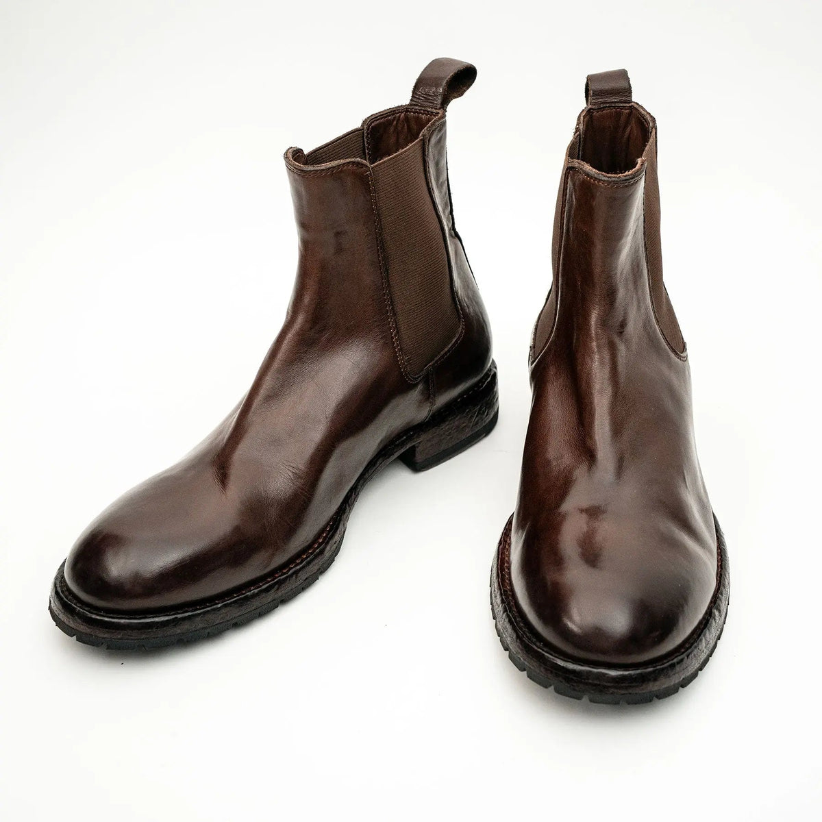 Brown Plain-Toe Cow Leather Chelsea Boots