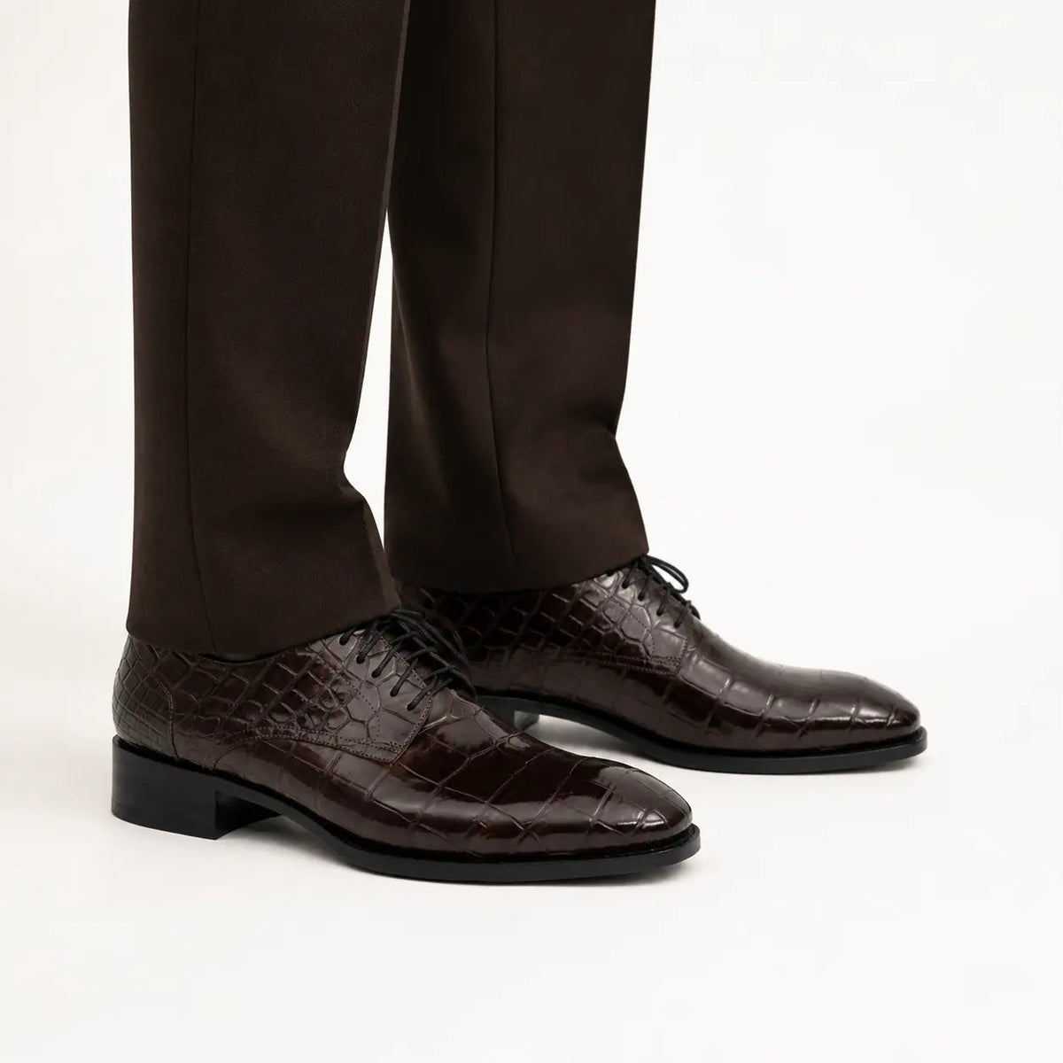 Dark Brown Plain-Toe Crocodile Leather Derby Shoes