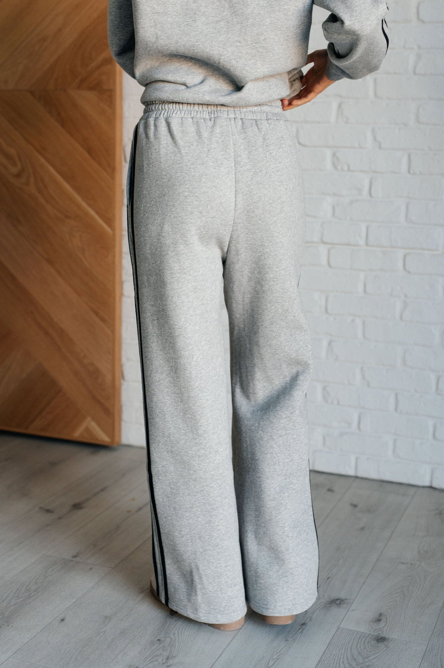 Pantalones de chándal con detalle de rayas Don't Get Stuck