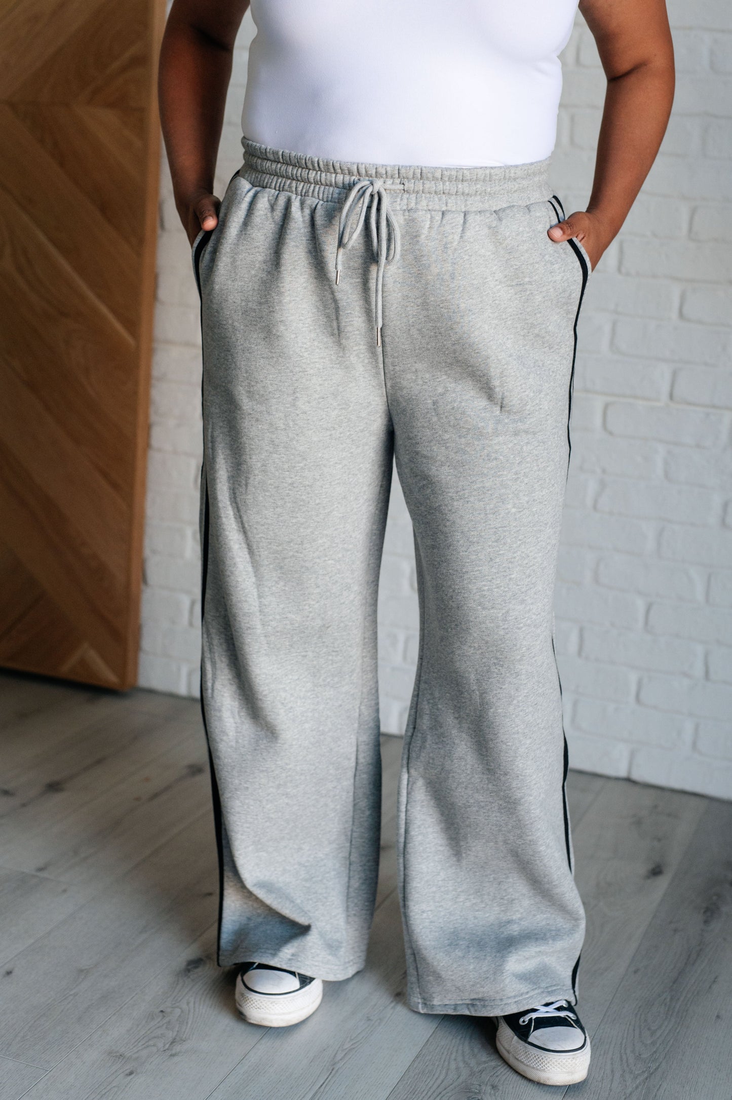 Pantalones de chándal con detalle de rayas Don't Get Stuck