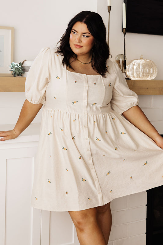 Vestido Bordado "Sueña un Sueño Pequeño"