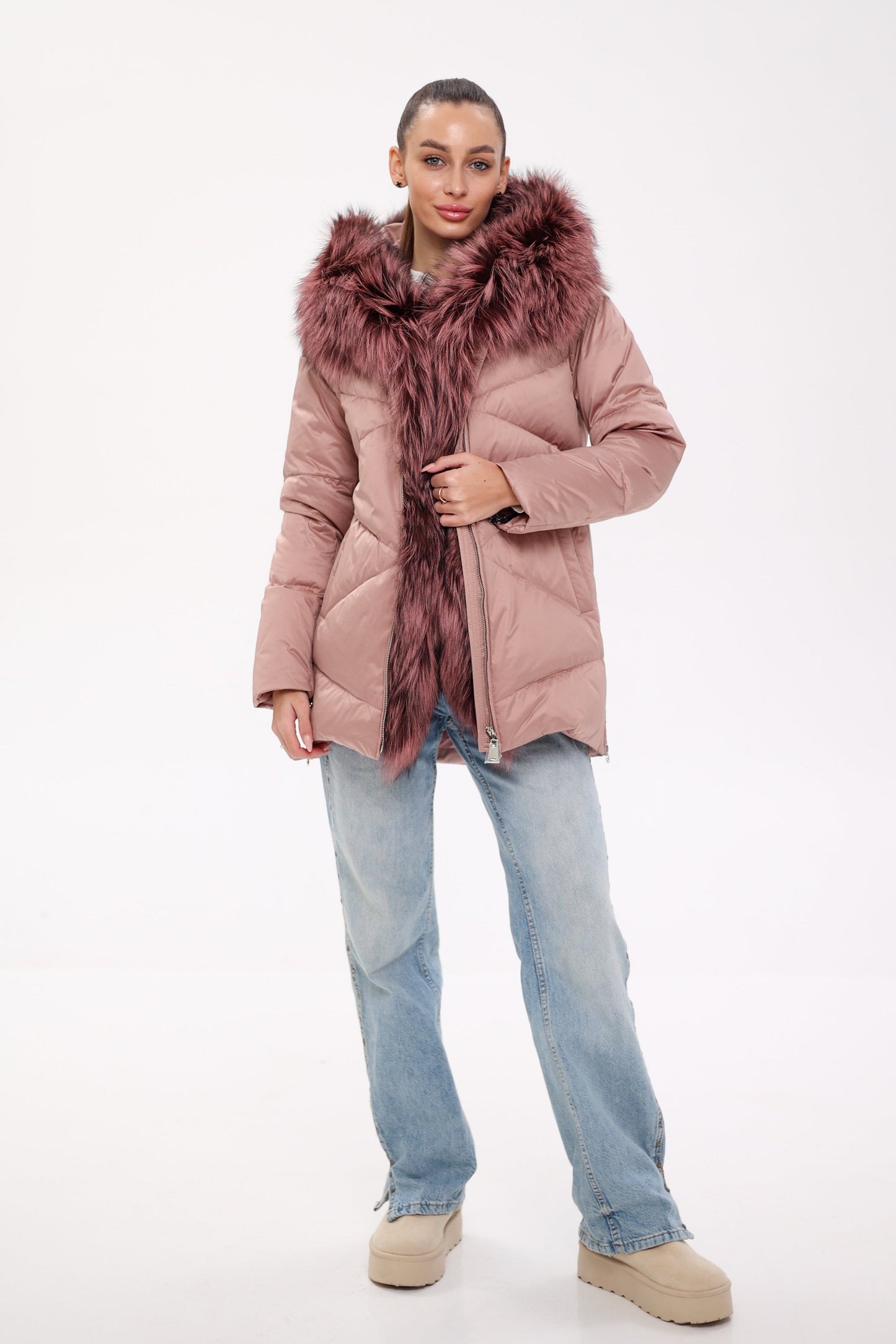 Parka de plumas con ribete de auténtica piel de zorro plateado
