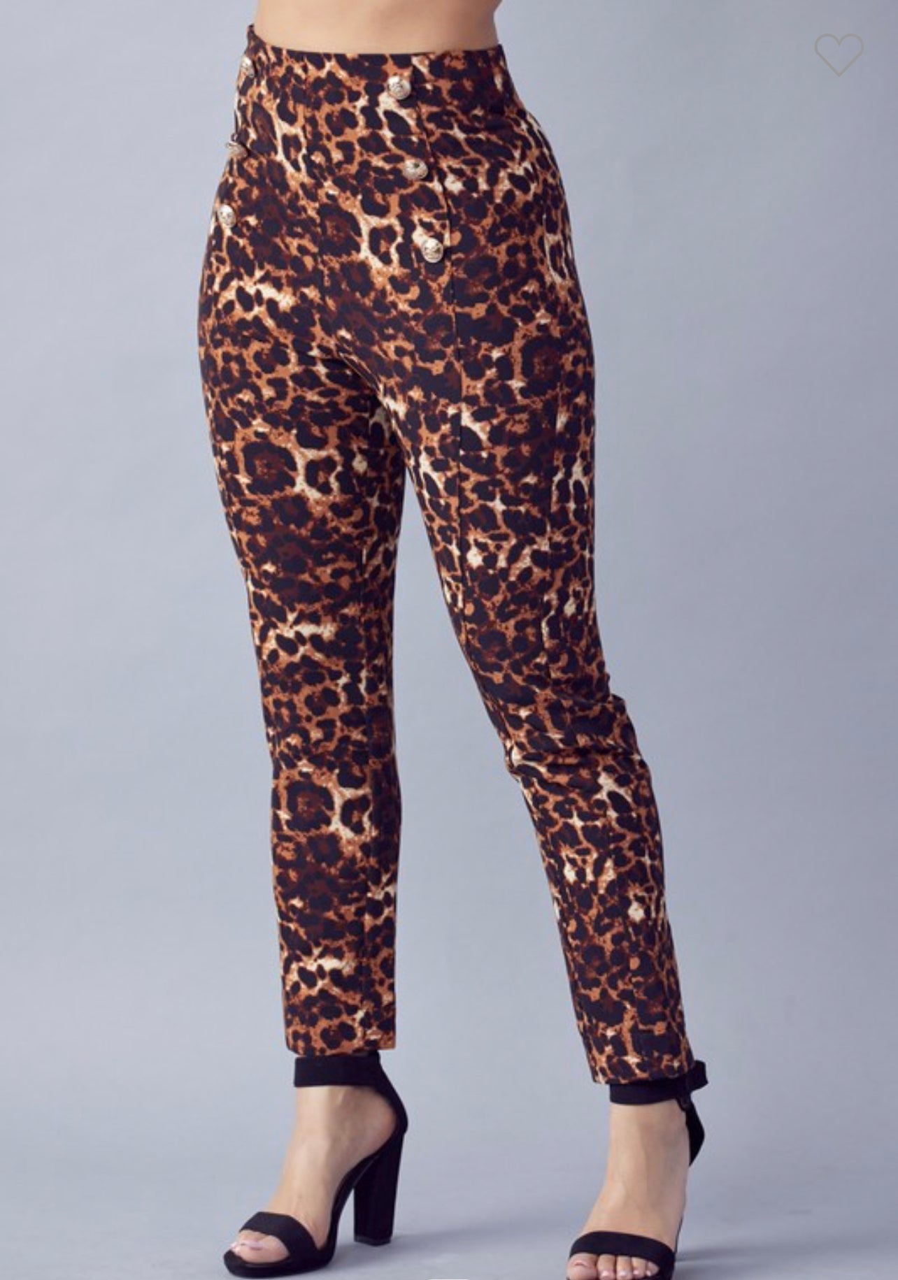 Pantalones de animal print con botones dorados