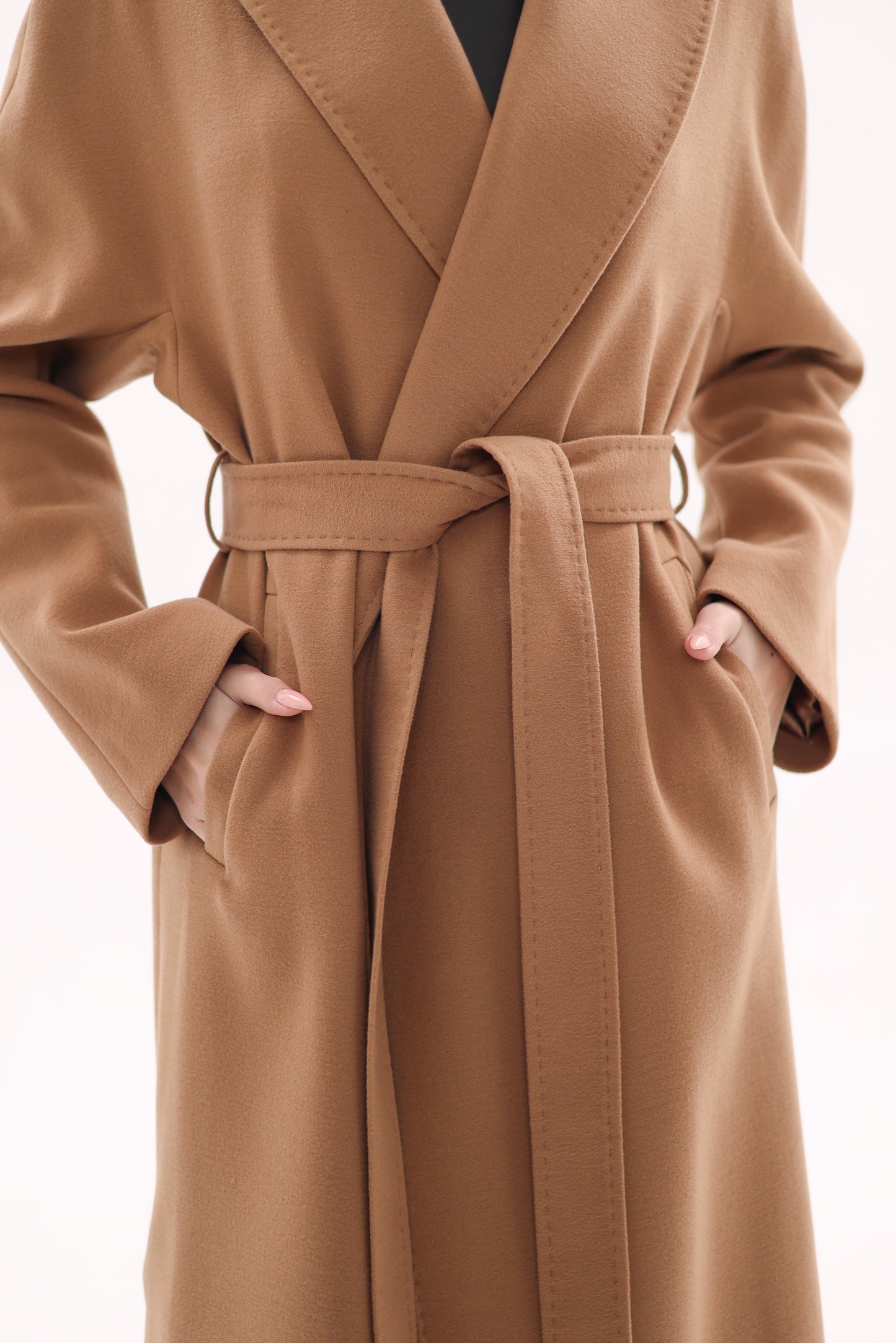 Abrigo cruzado de mezcla de lana Cambridge Comfort Classic en camel