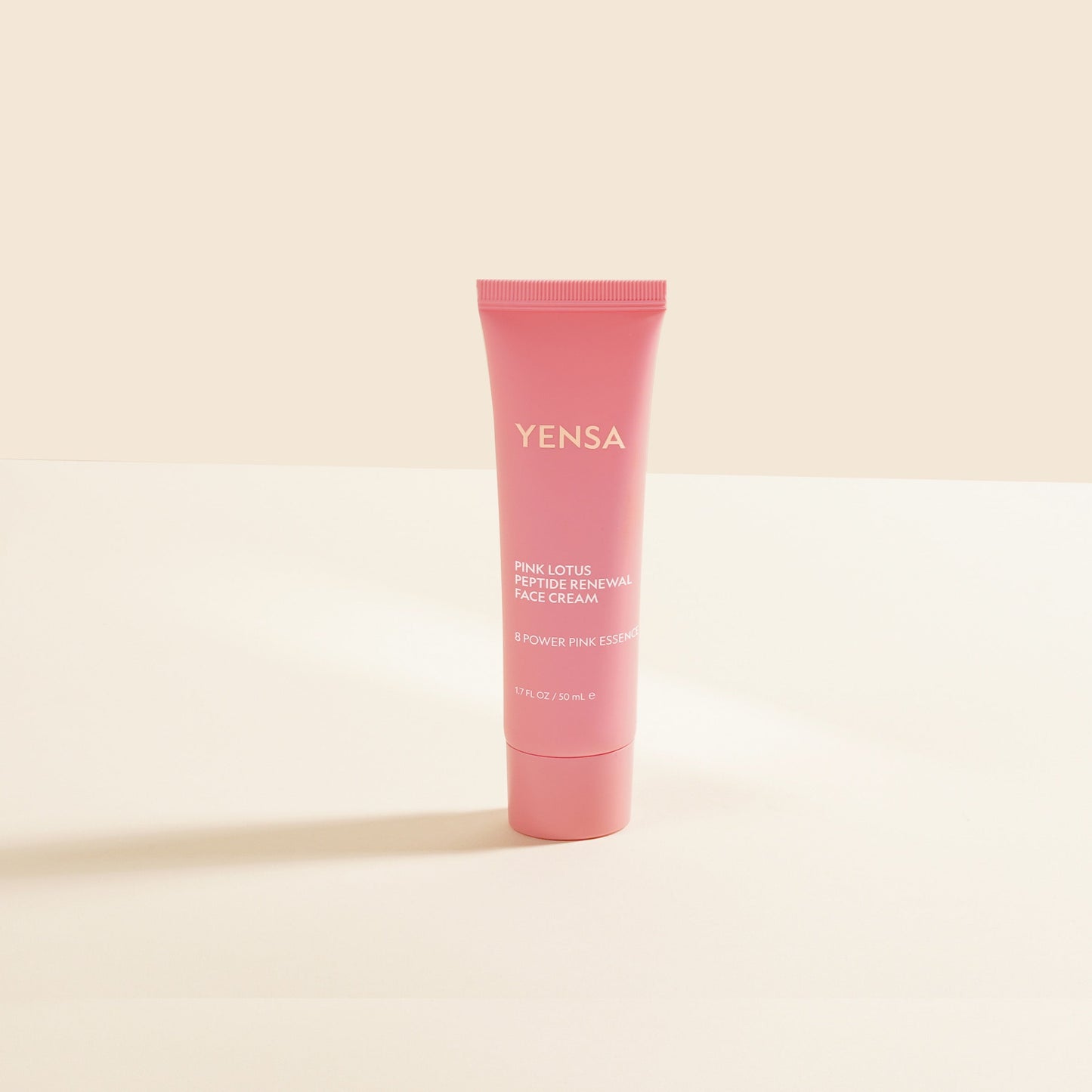 Crema facial renovadora con péptido de loto rosa