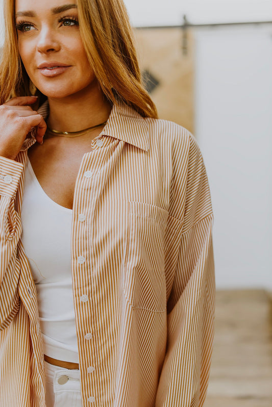 Camisa a rayas abotonada "Easy On The Eyes"