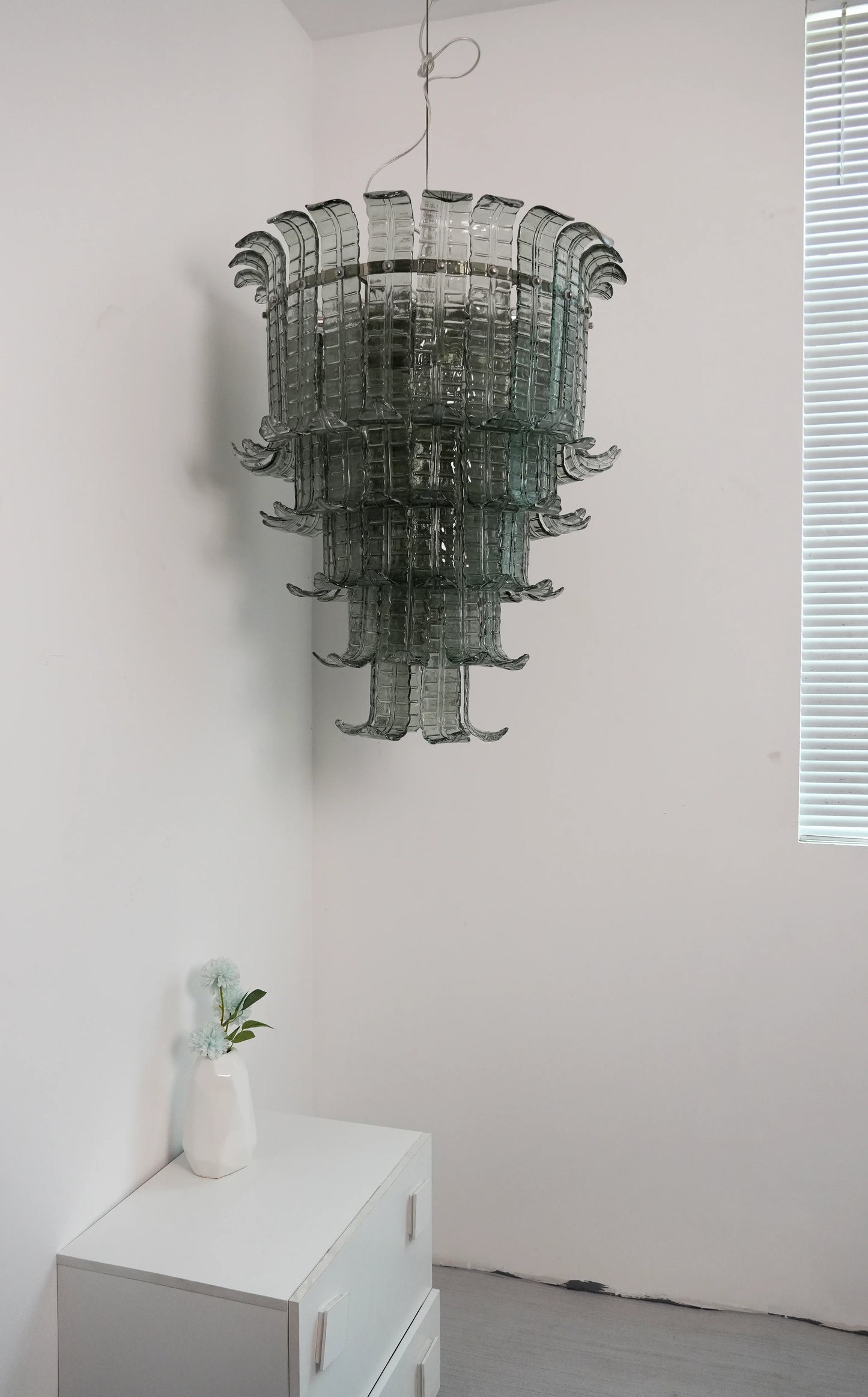 Candelabro elegante de cristal de Murano con forma de hoja