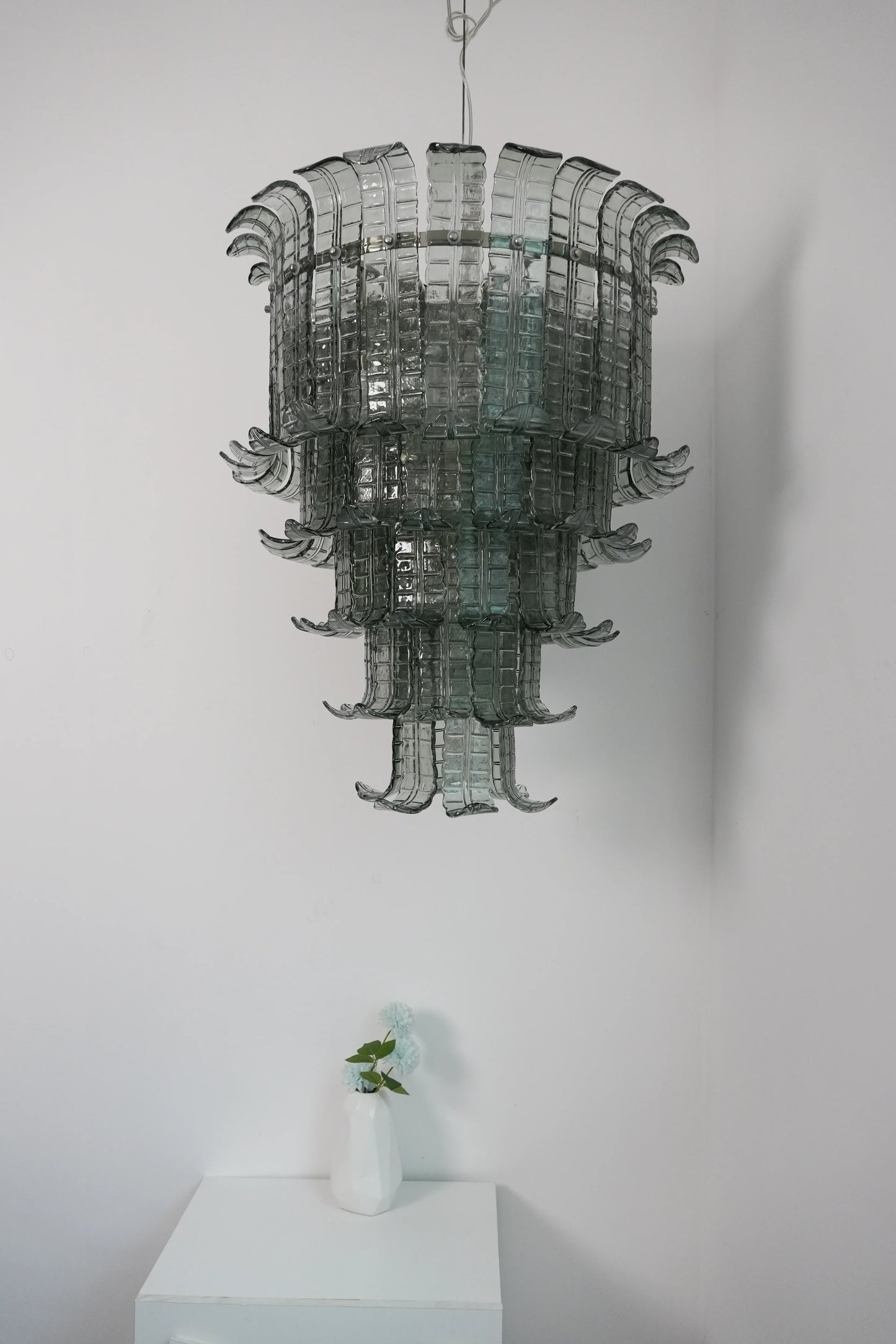 Candelabro elegante de cristal de Murano con forma de hoja