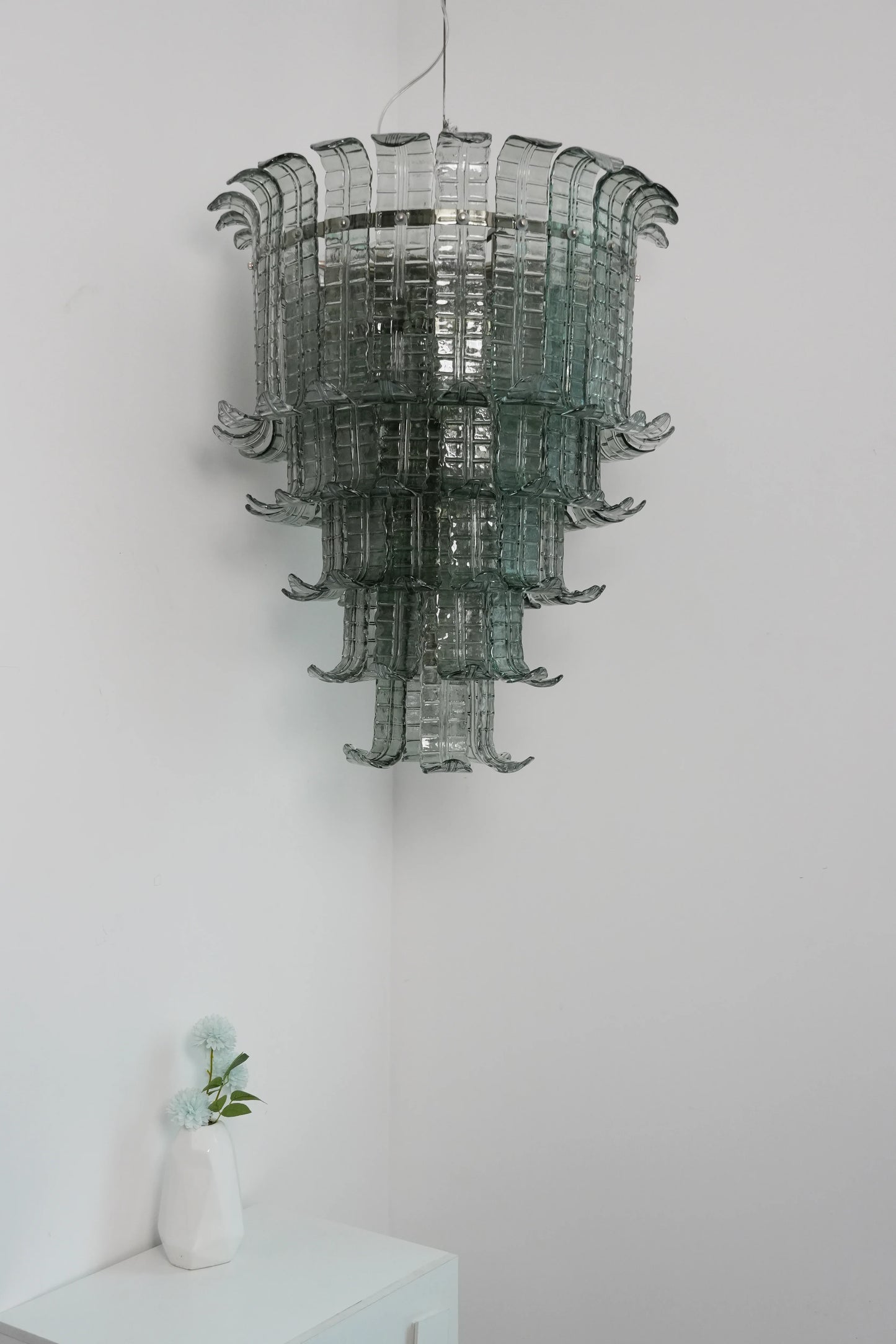 Candelabro elegante de cristal de Murano con forma de hoja