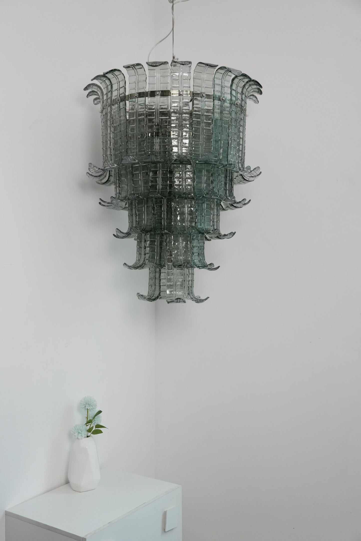 Candelabro elegante de cristal de Murano con forma de hoja