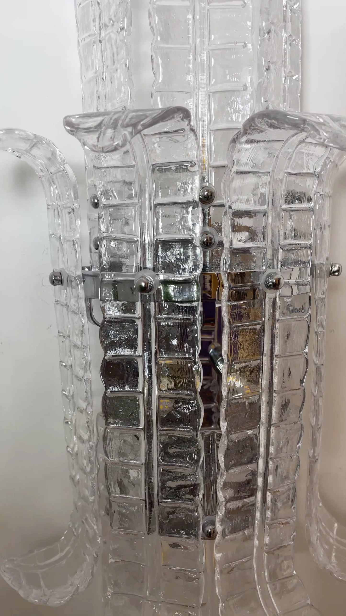 Aplique de pared elegante de cristal de Murano con forma de hoja