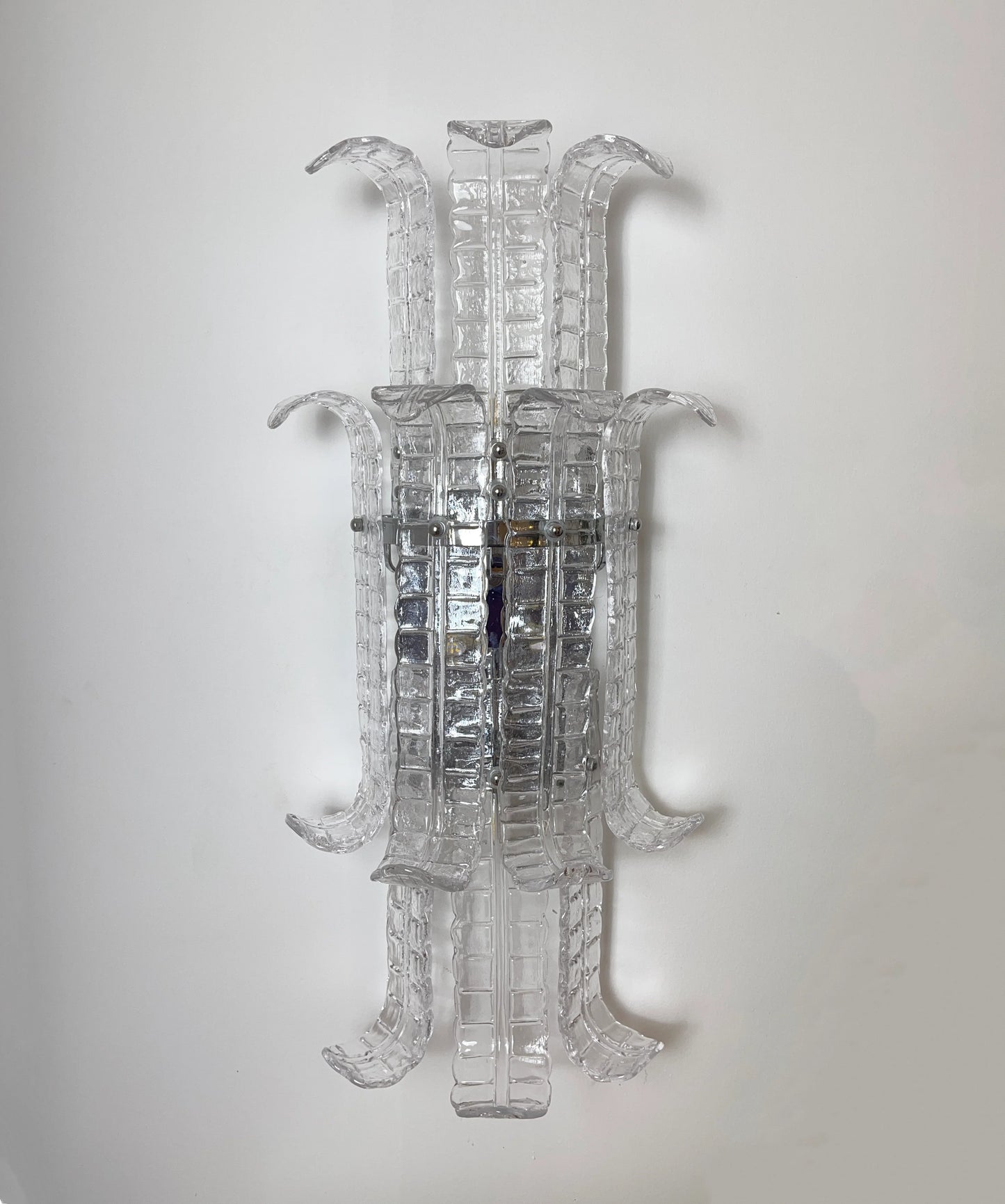 Aplique de pared elegante de cristal de Murano con forma de hoja