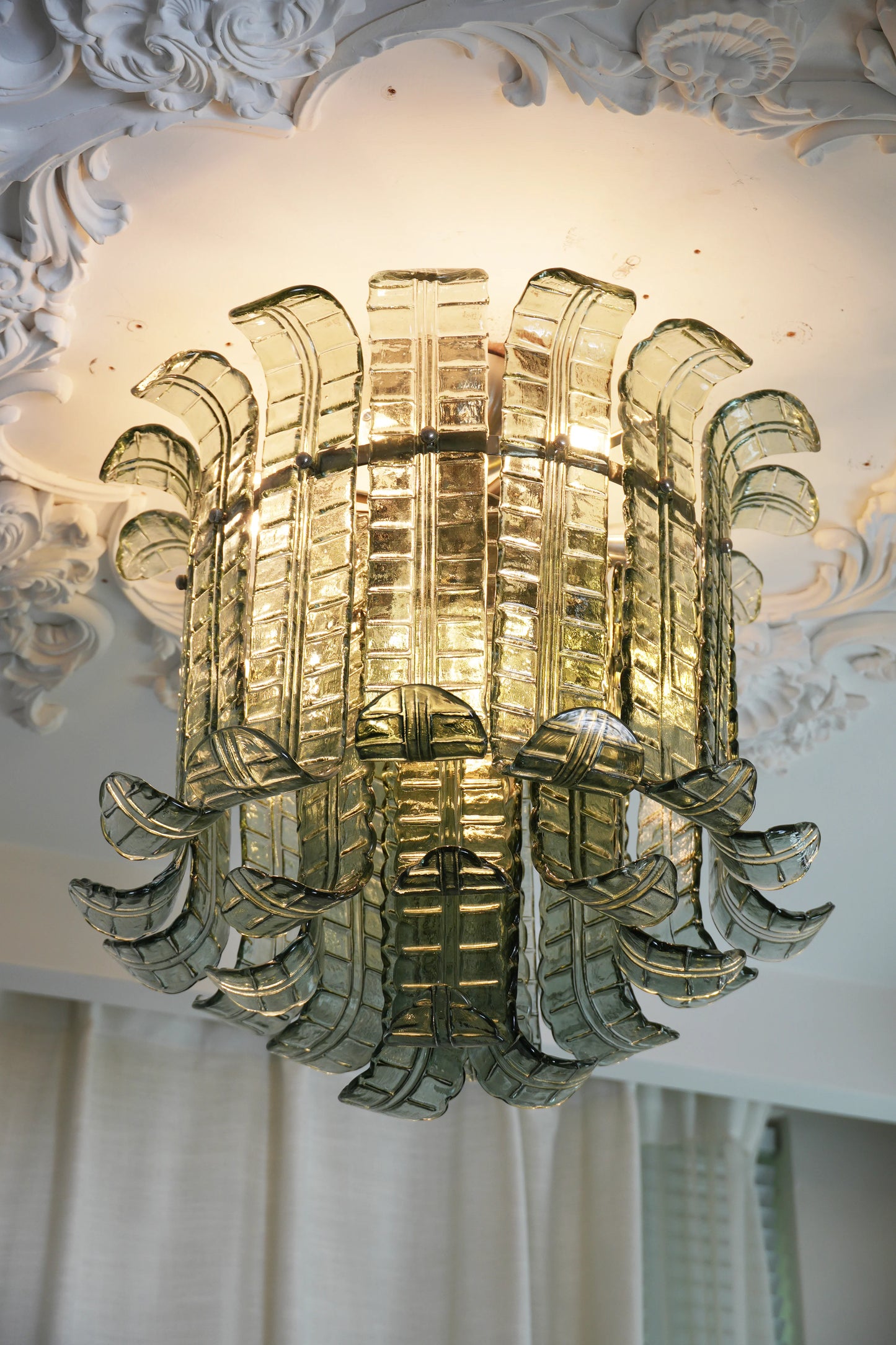 Elegante Lámpara de Techo Verde de Murano con Forma de Hoja
