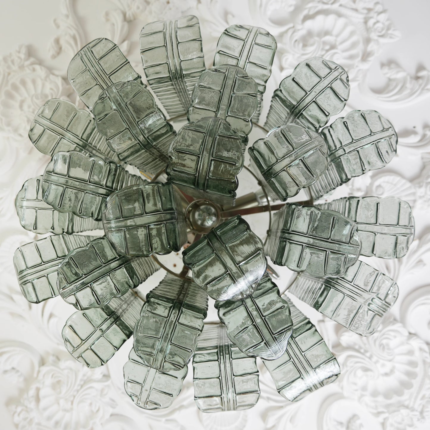 Elegante Lámpara de Techo Verde de Murano con Forma de Hoja