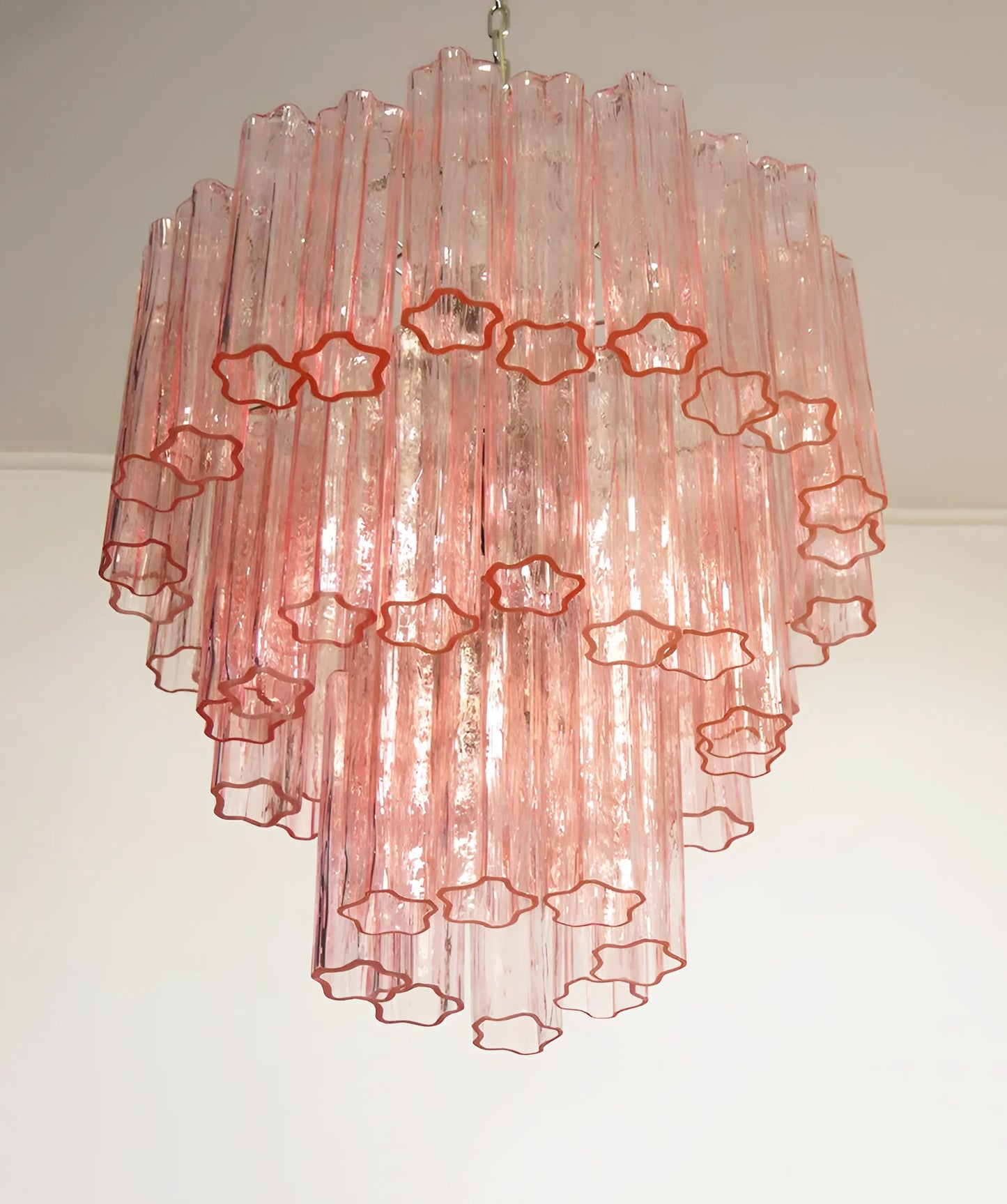 Araña Elegante de Tubos de Cristal de Murano Rosado