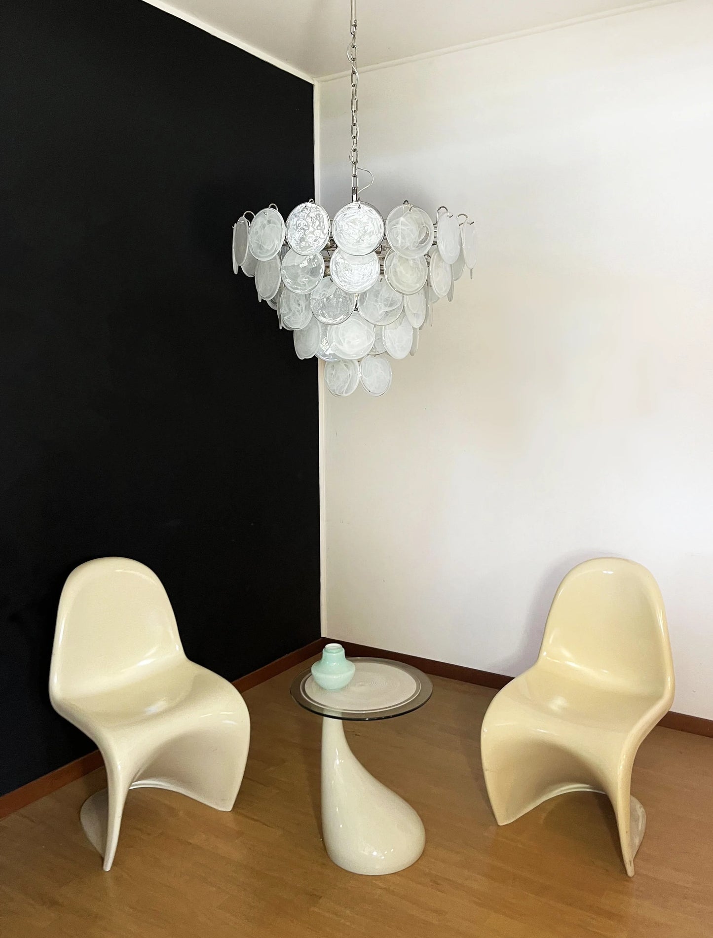 Elegante lámpara de araña de disco de Murano blanca