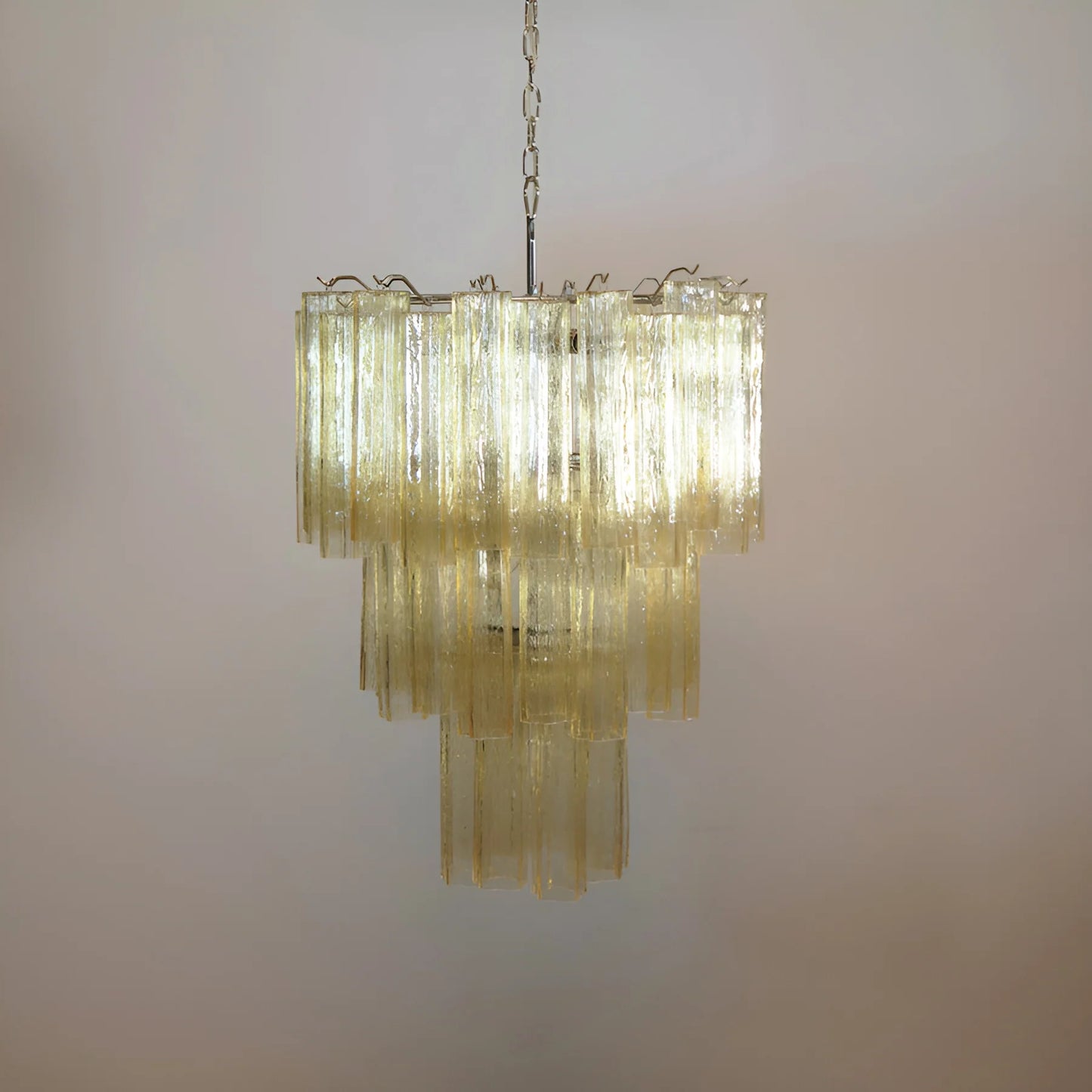 Elegante araña de tubo de cristal de Murano amarillo
