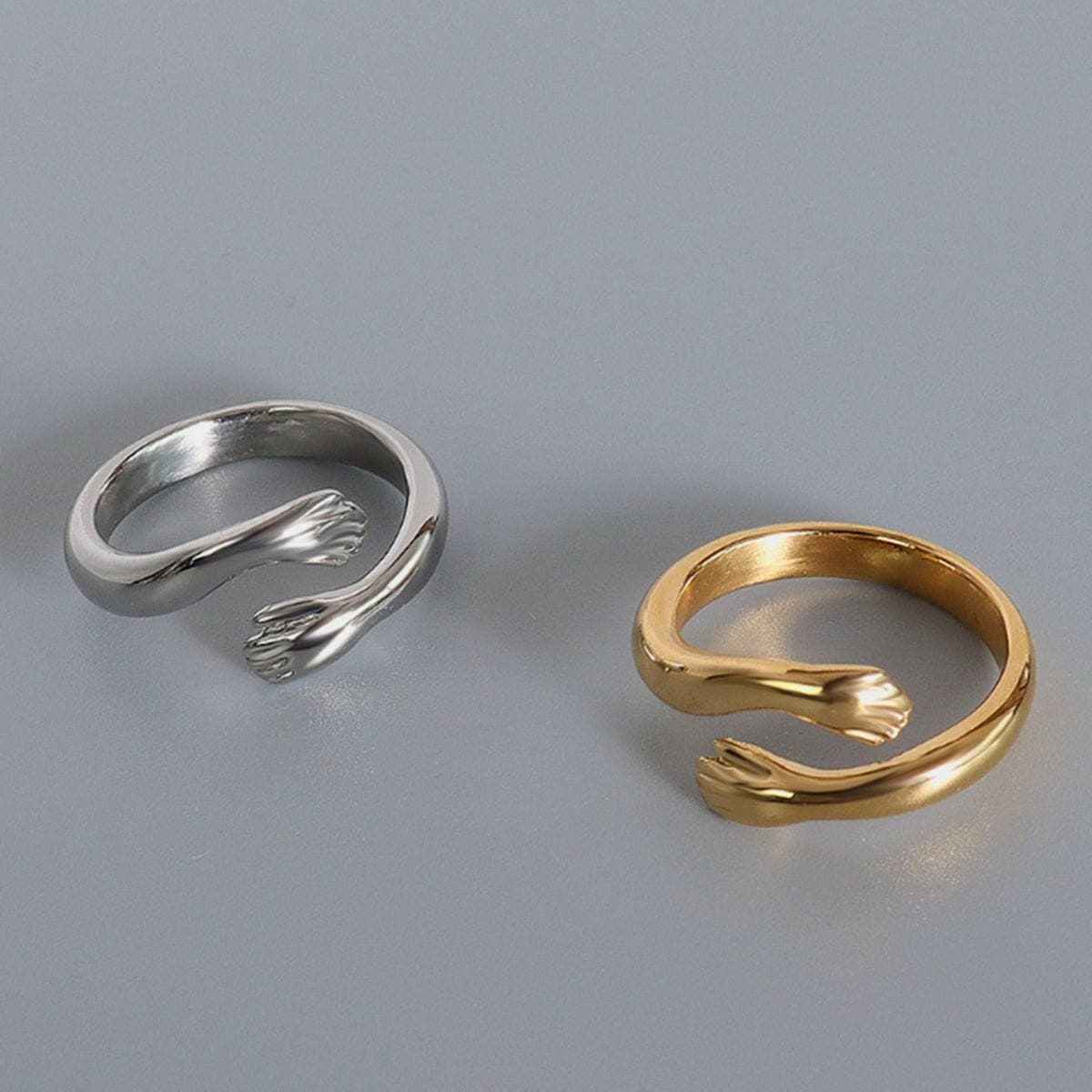 T-Shirts Trendsi just arrived - Elegant titanium steel hug ring