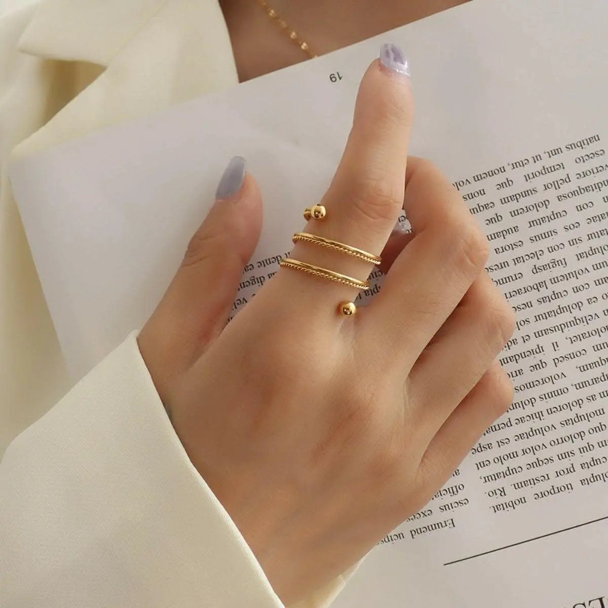 T-Shirts Trendsi just arrived - Elegant titanium steel wrap ring