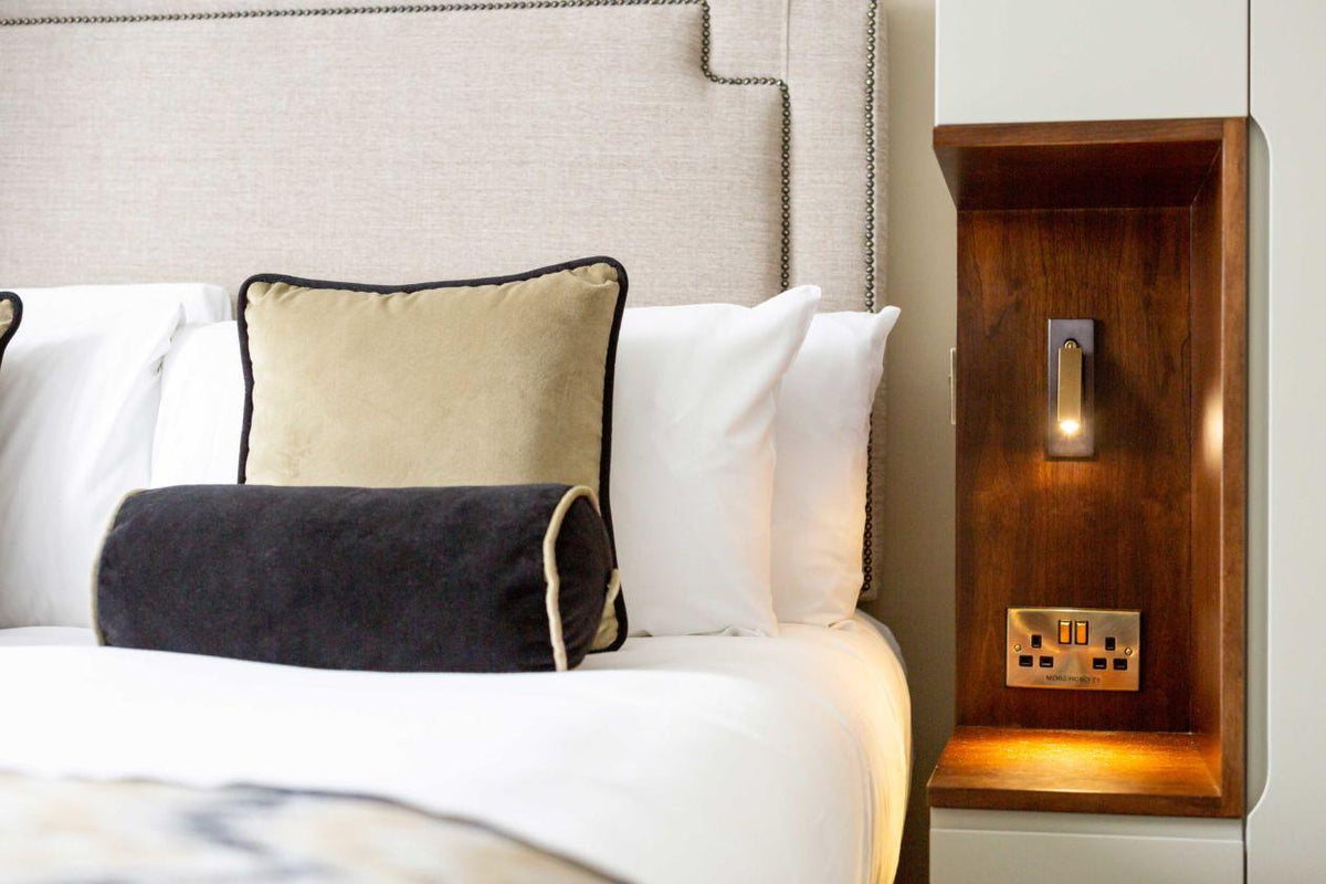 Recessed Folding Bedside Wall Sconce with Warm LED | Flush Reading Light for Bedrooms