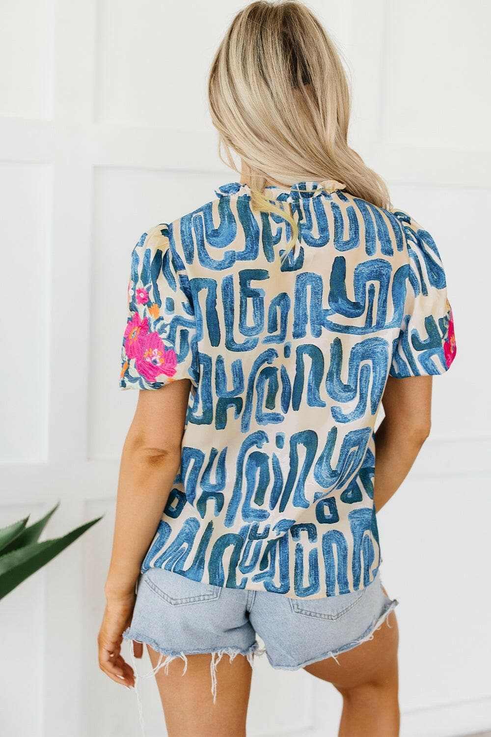 T-Shirts Trendsi just arrived - Embroidered mock neck blouse - short sleeves