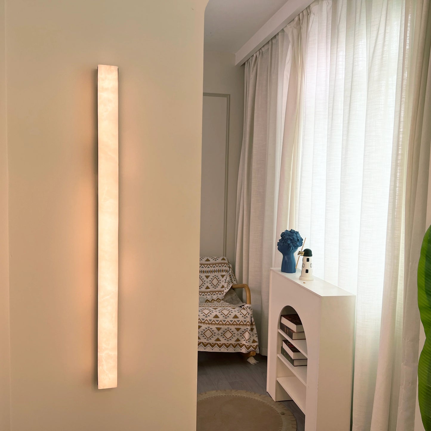 Lámpara de pared interior Emerson Alabaster