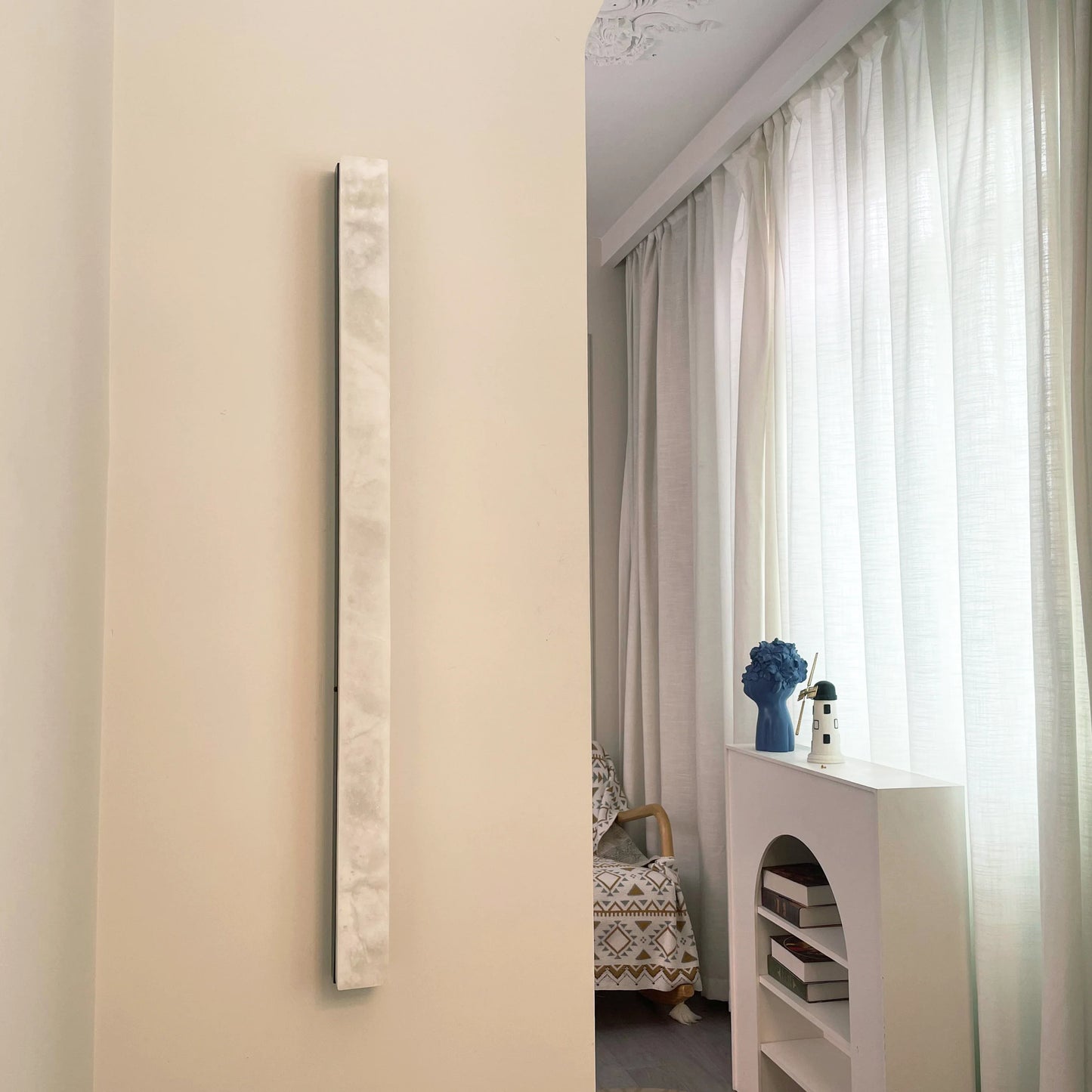 Lámpara de pared interior Emerson Alabaster