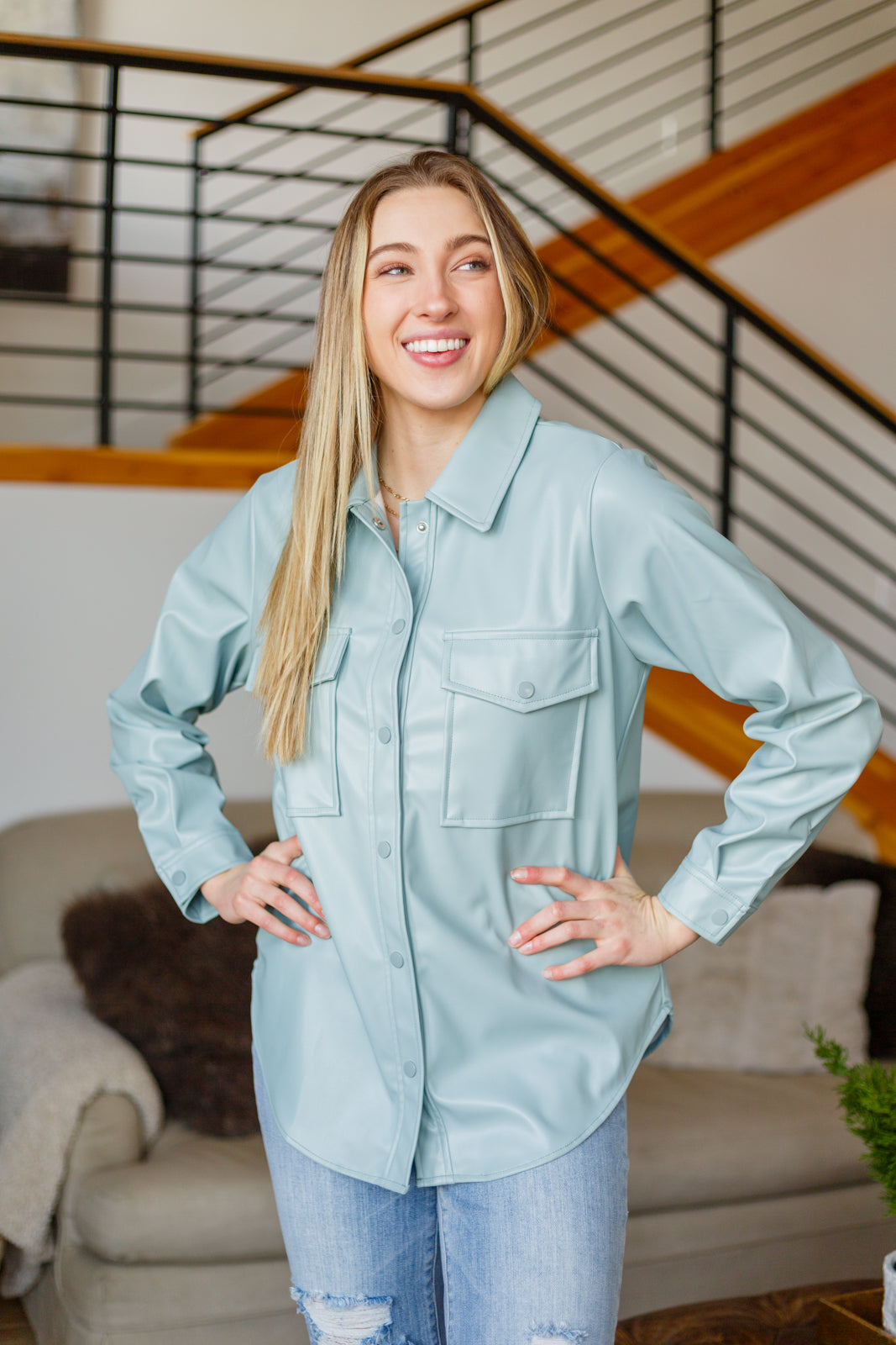 Chaqueta camisera de polipiel Anhelo Infinito