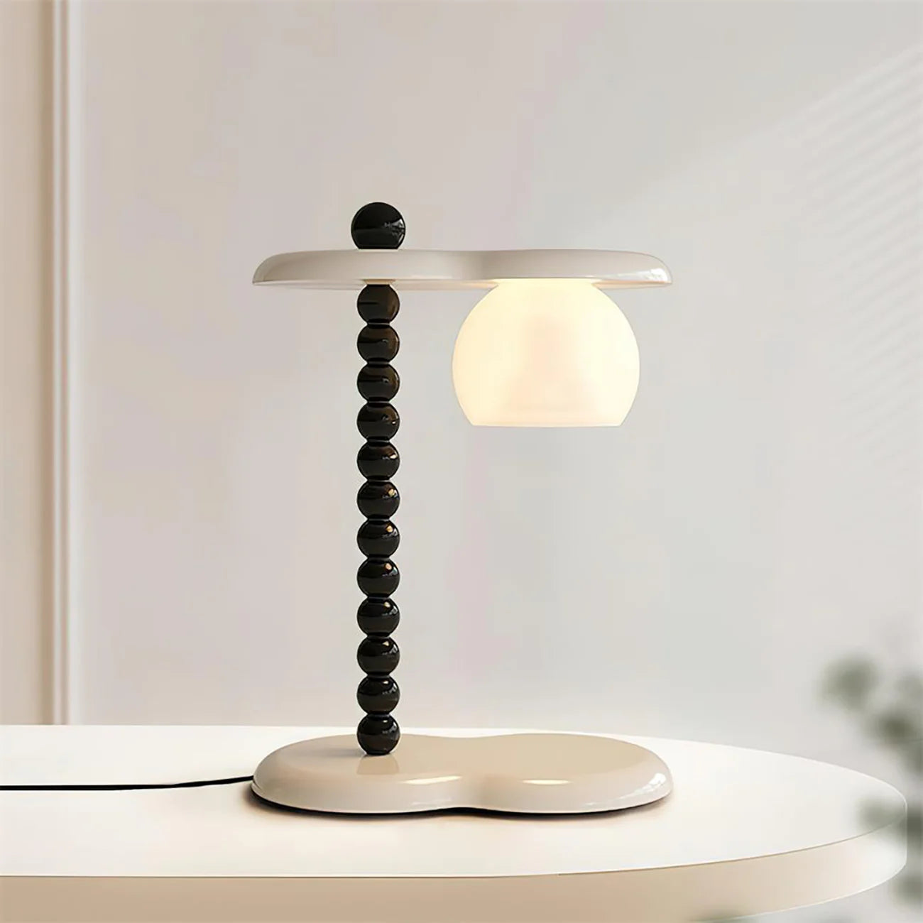 Lámpara de mesa Everalda Candle