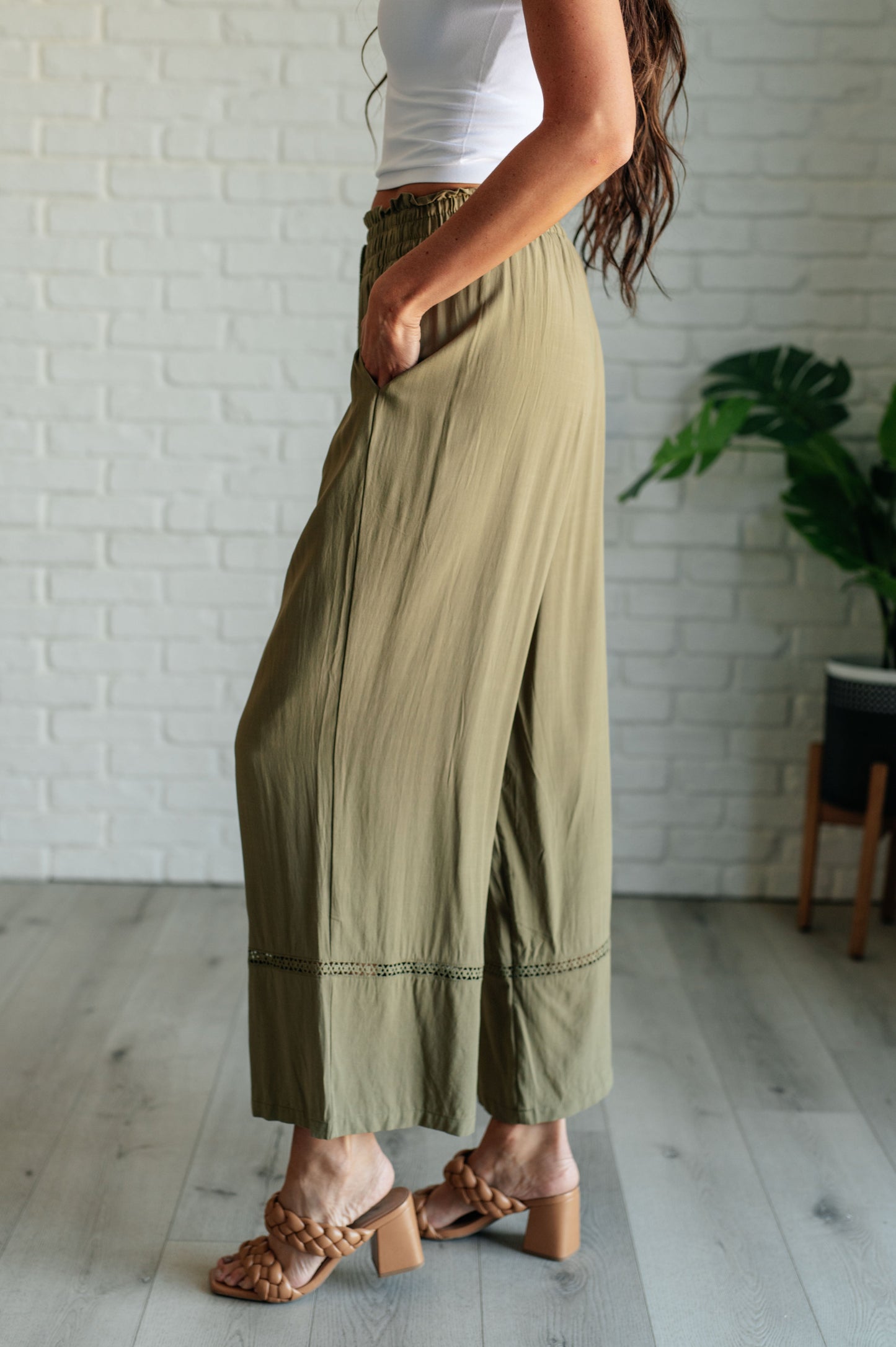 Pantalones anchos "Escapada emocionante"