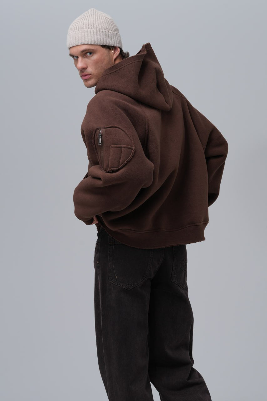 Sudadera polar con costuras expuestas