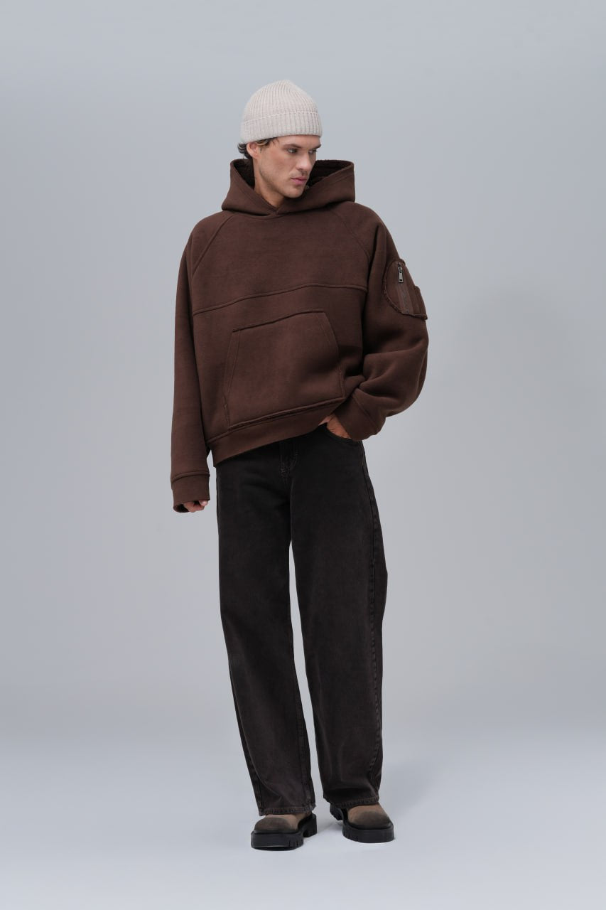 Sudadera polar con costuras expuestas
